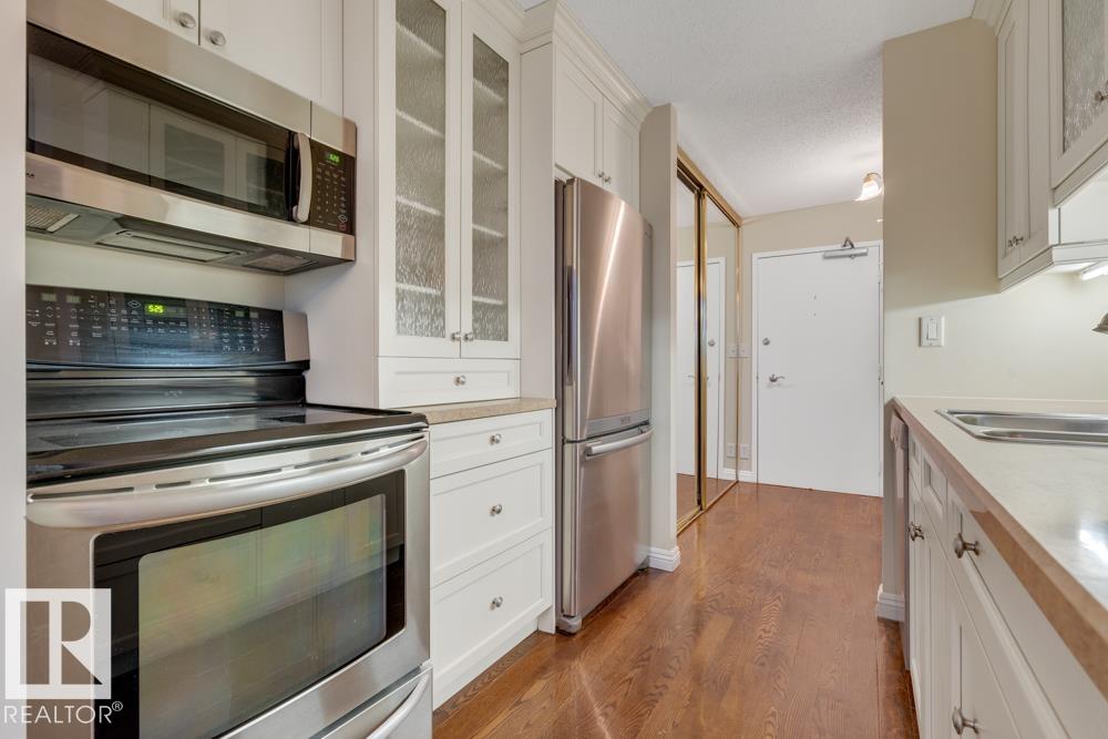 Photo 8 at 1012 - 11307 99 Avenue NW, Wîhkwêntôwin, Edmonton