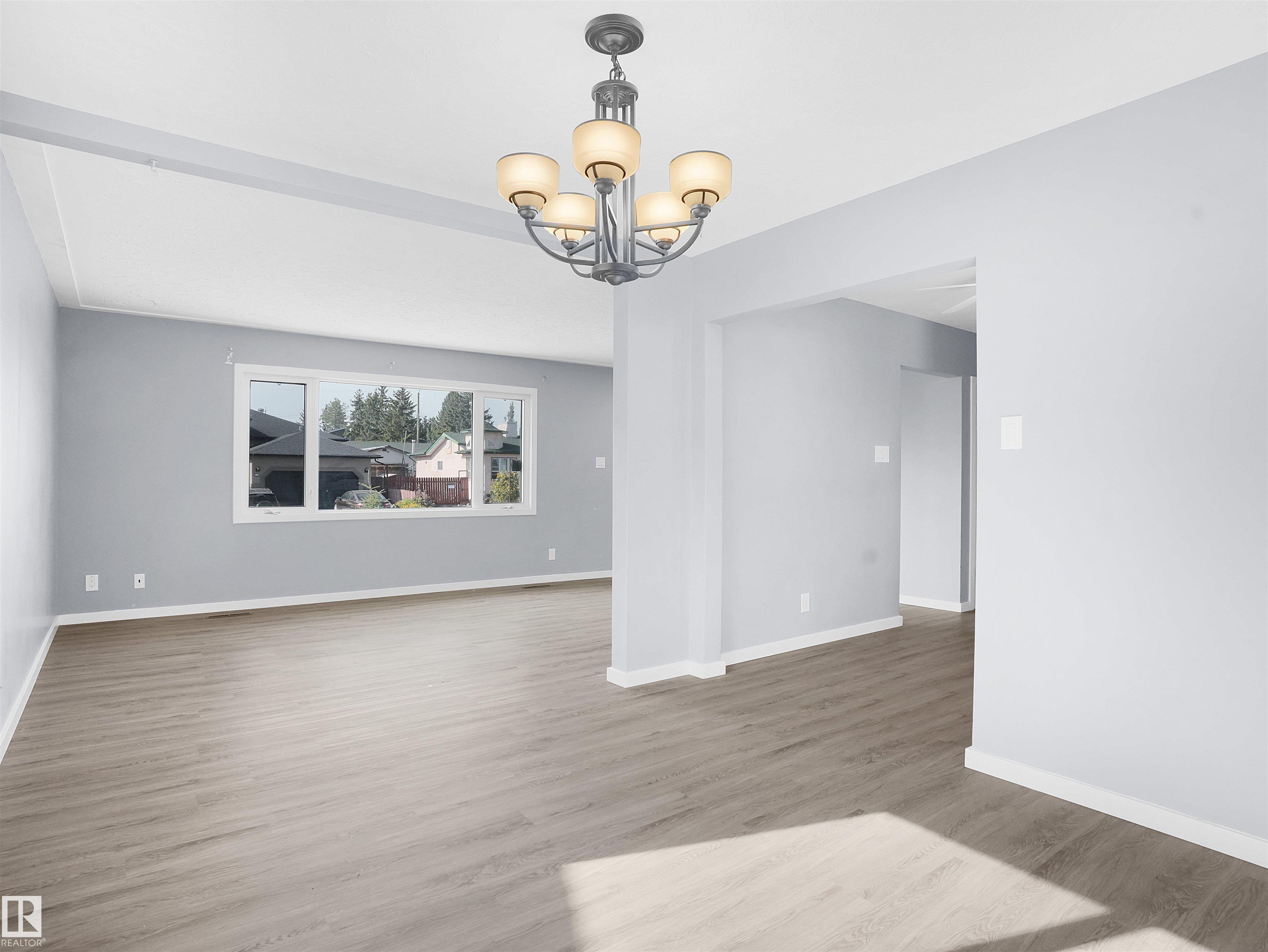 Photo 11 at 9815 159 Street NW, Glenwood, Edmonton