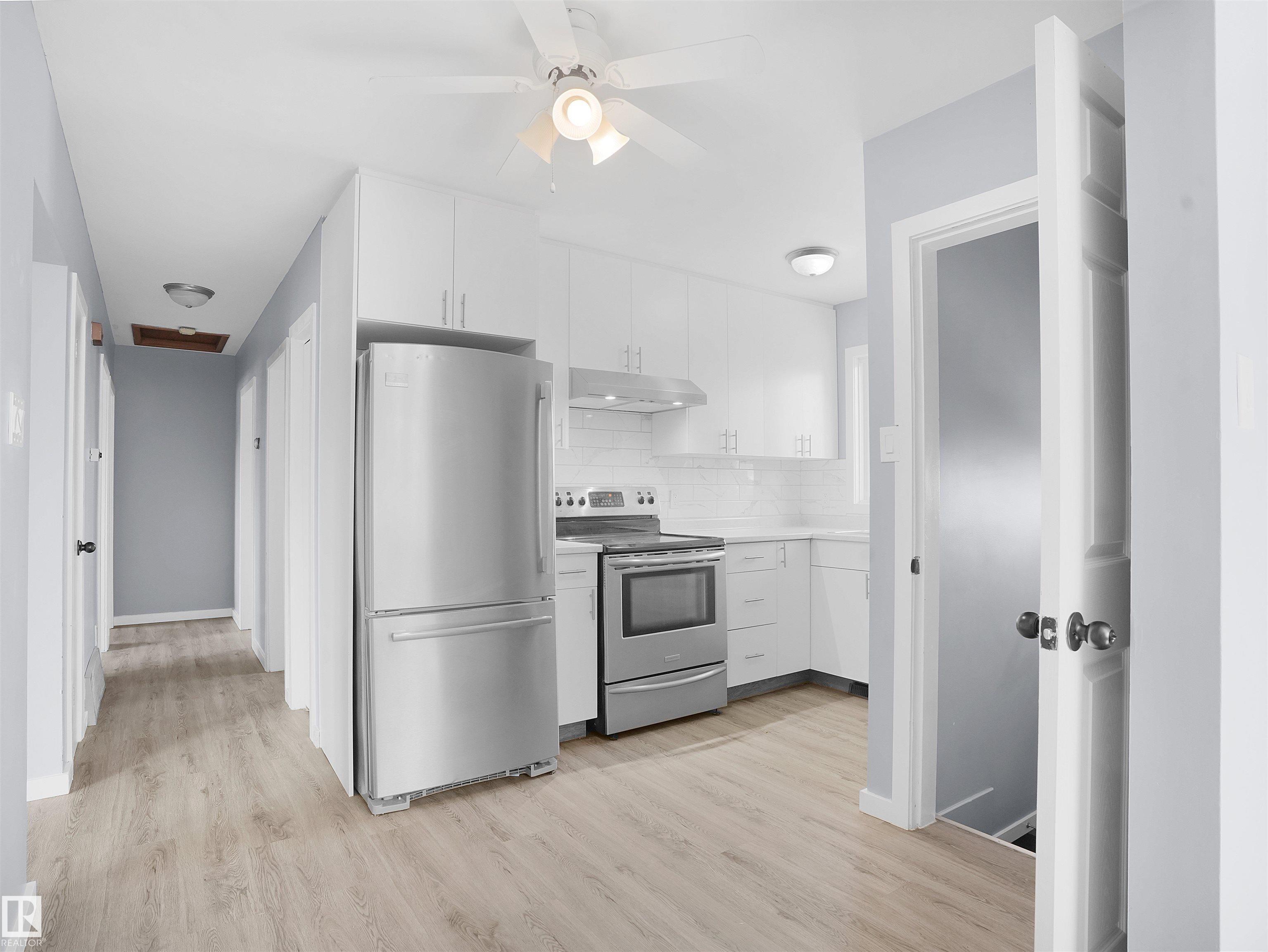 Photo 13 at 9815 159 Street NW, Glenwood, Edmonton