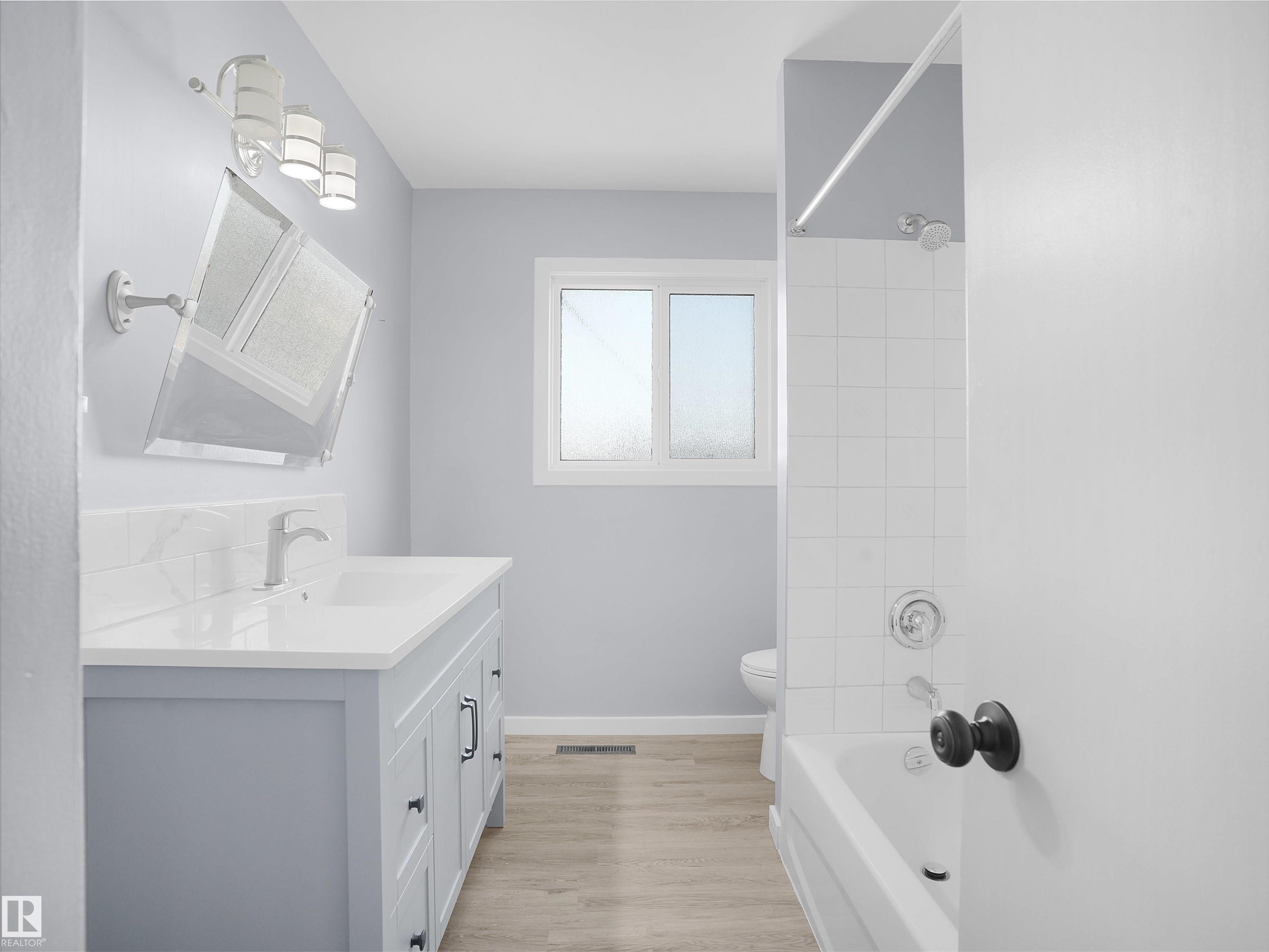 Photo 16 at 9815 159 Street NW, Glenwood, Edmonton