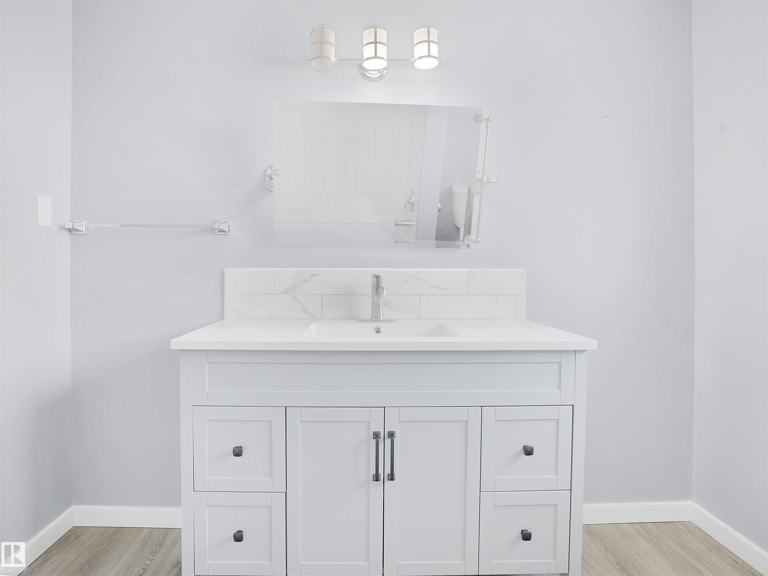 Photo 18 at 9815 159 Street NW, Glenwood, Edmonton