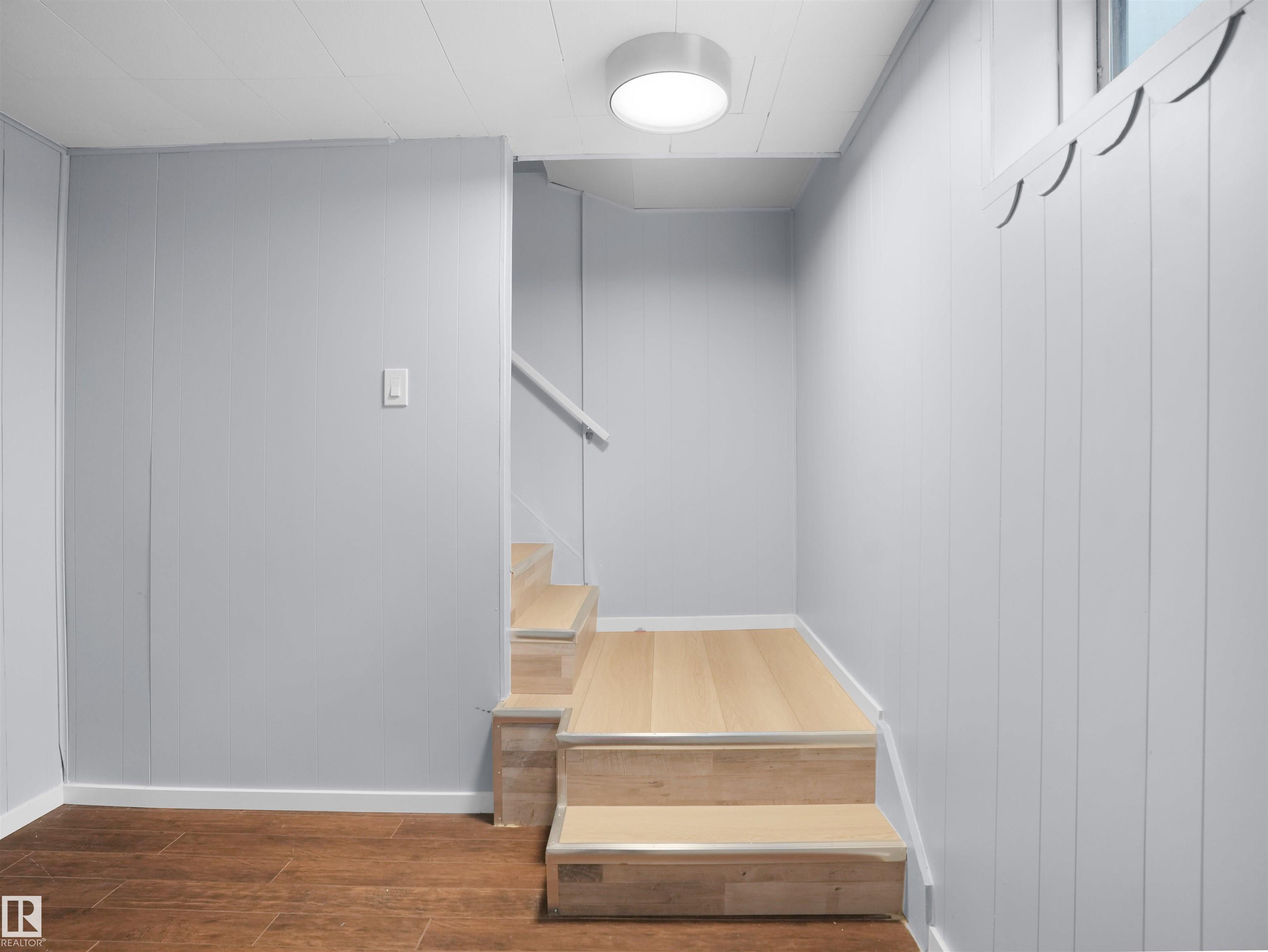 Photo 27 at 9815 159 Street NW, Glenwood, Edmonton