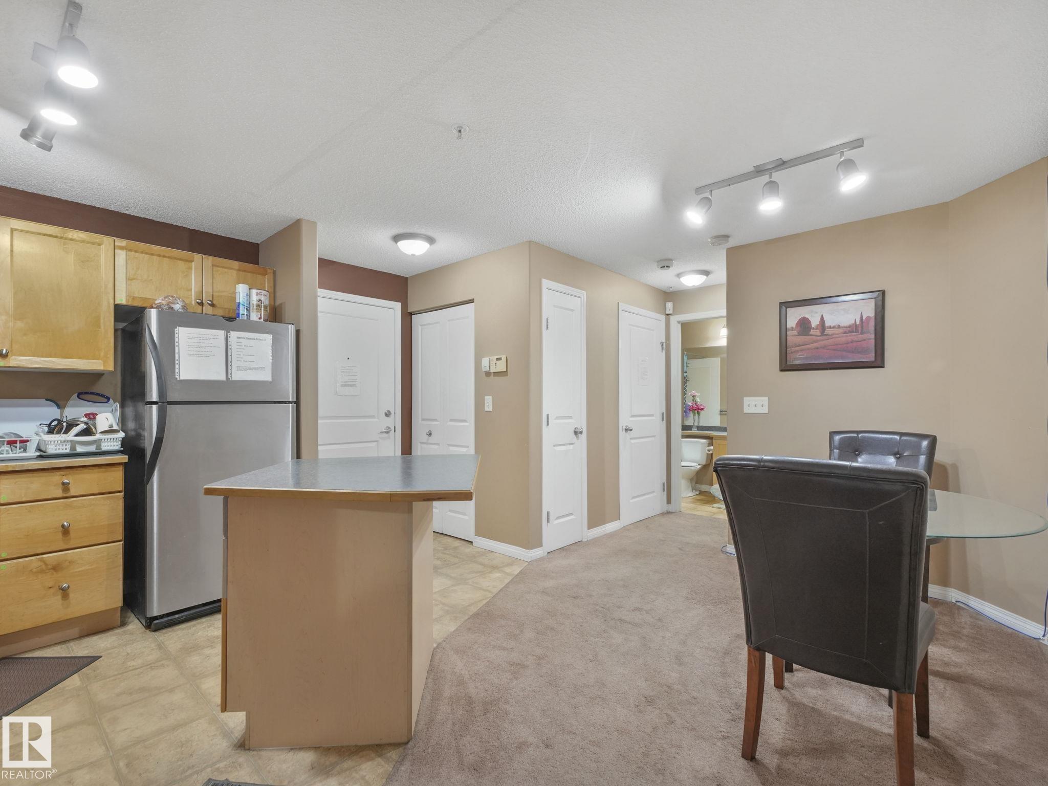 Photo 11 at 210 - 245 Edwards Drive SW, Ellerslie, Edmonton