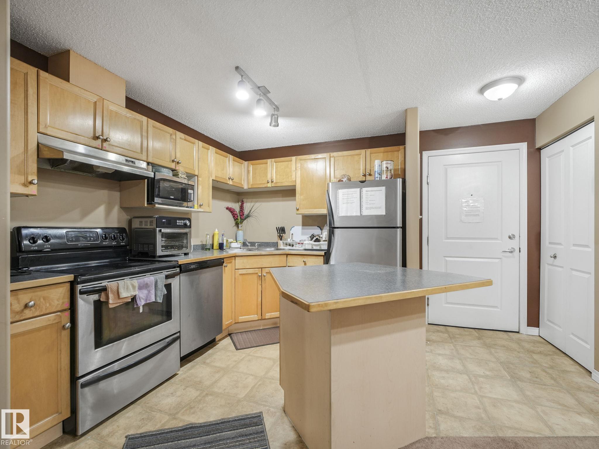 Photo 8 at 210 - 245 Edwards Drive SW, Ellerslie, Edmonton