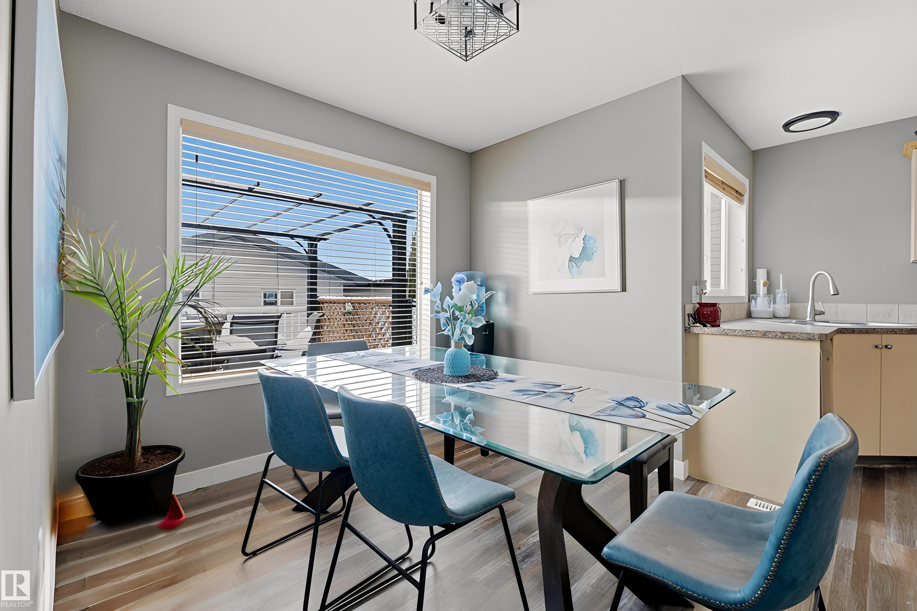 Photo 12 at 5851 Sutter Place NW, South Terwillegar, Edmonton