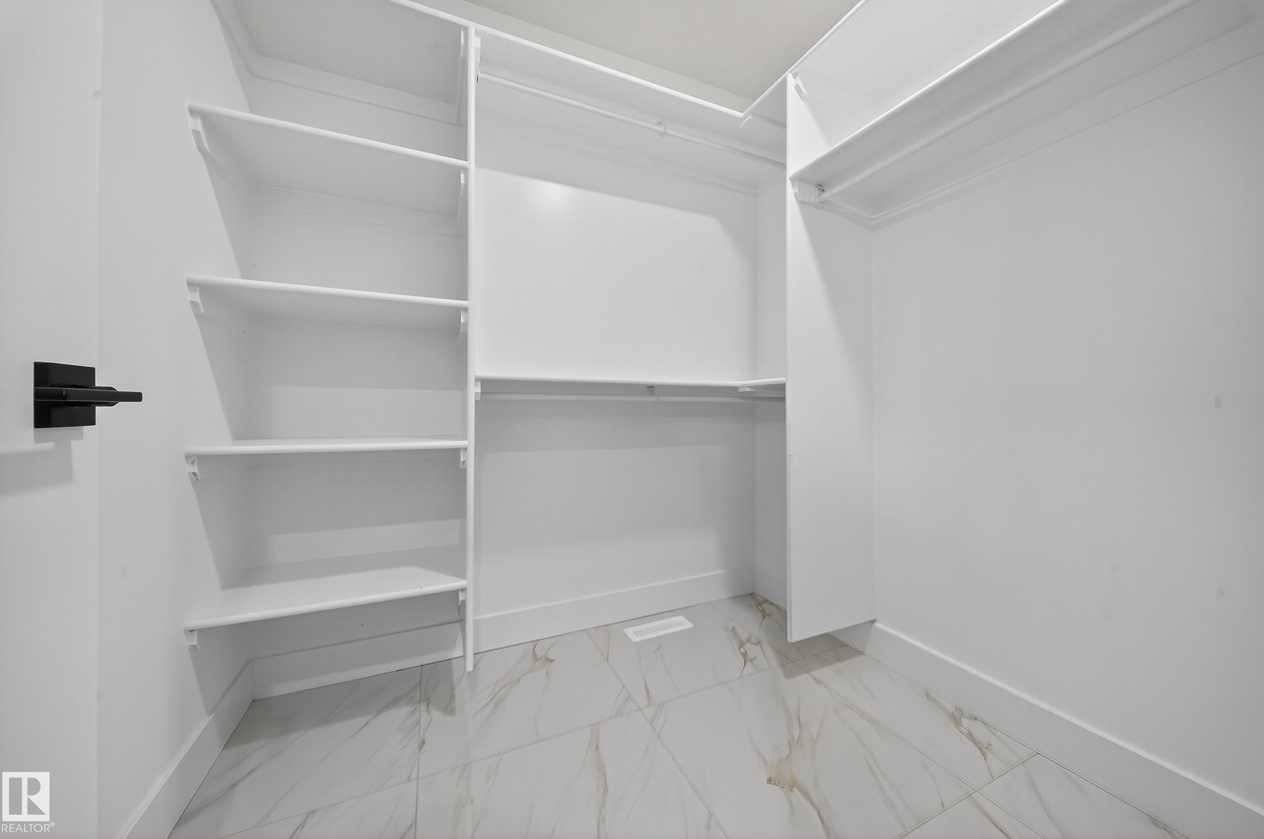 Photo 48 at 472 Roberts Crescent, Robinson, Leduc