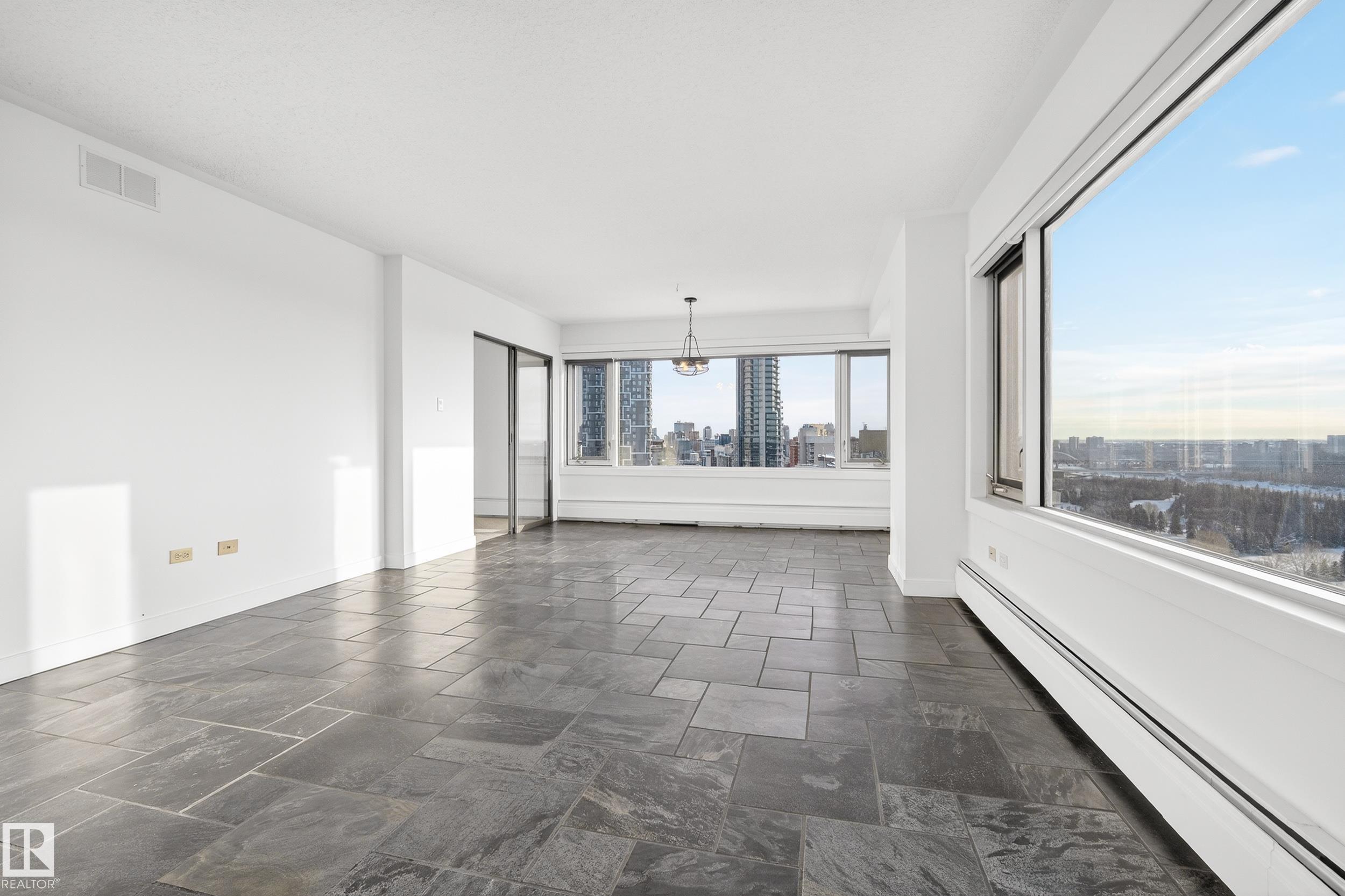 Photo 15 at 1901 - 10011 123 Street NW, Wîhkwêntôwin, Edmonton