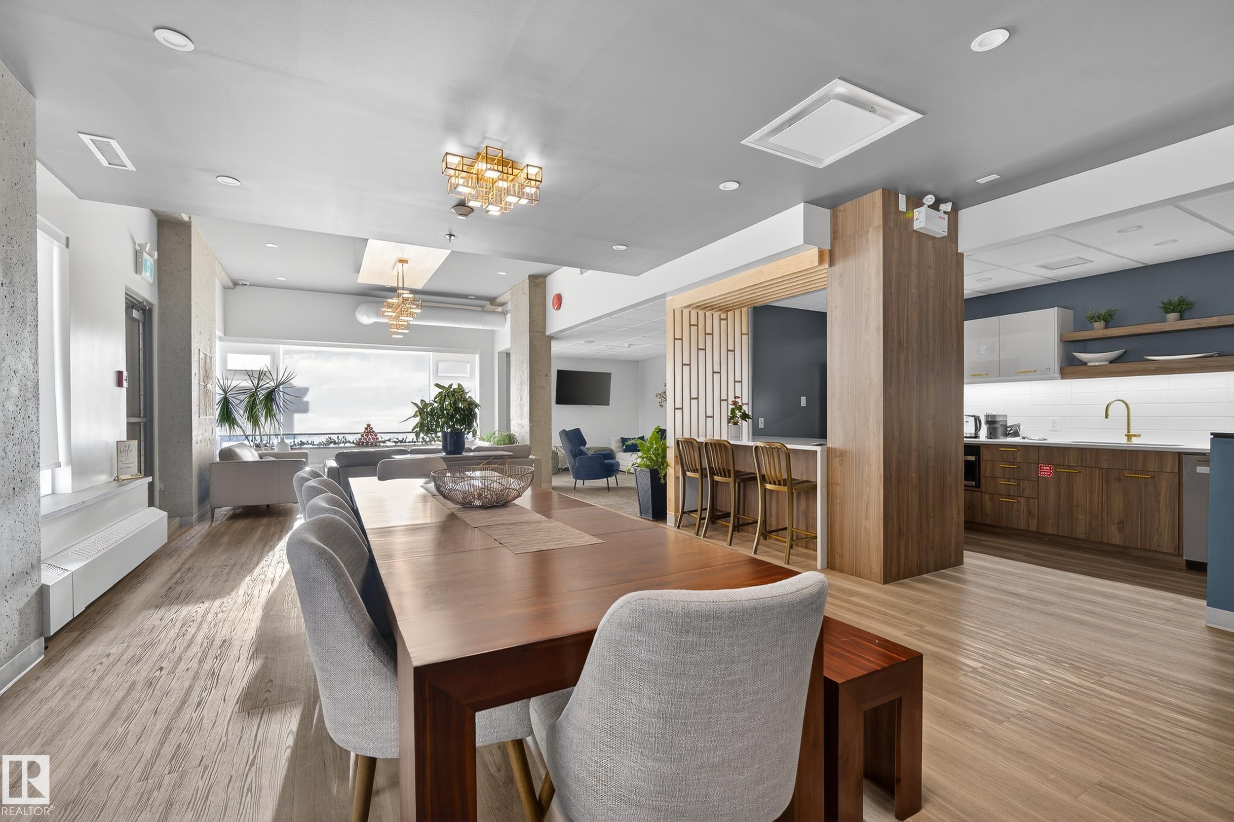 Photo 37 at 1901 - 10011 123 Street NW, Wîhkwêntôwin, Edmonton