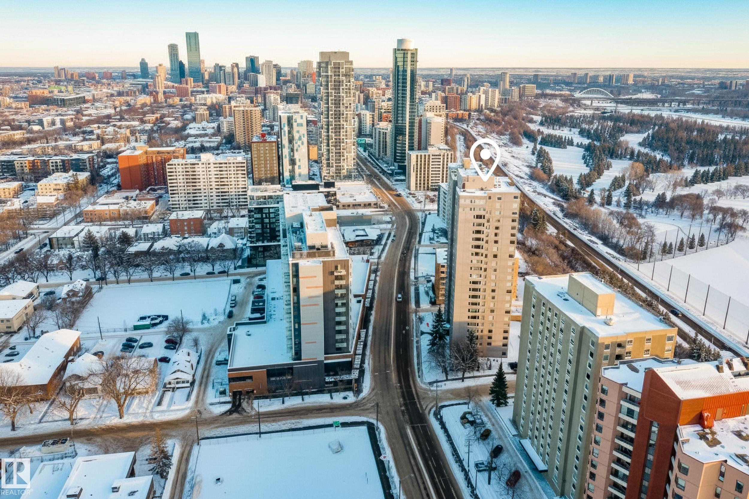 1901 - 10011 123 Street NW, Wîhkwêntôwin, Edmonton