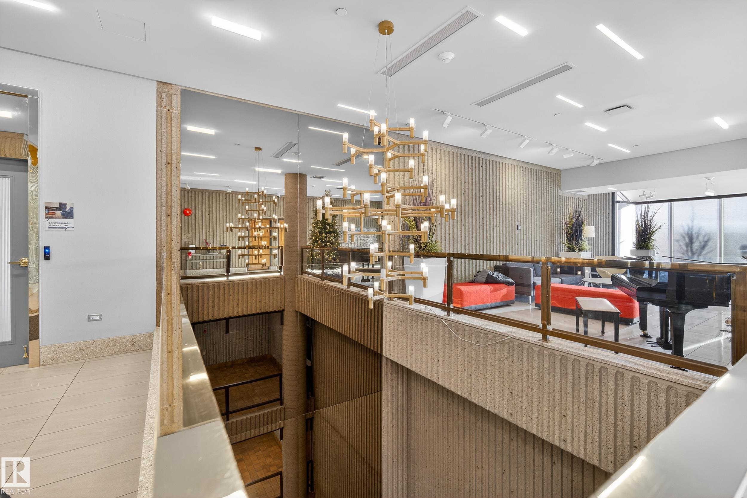 Photo 7 at 1901 - 10011 123 Street NW, Wîhkwêntôwin, Edmonton