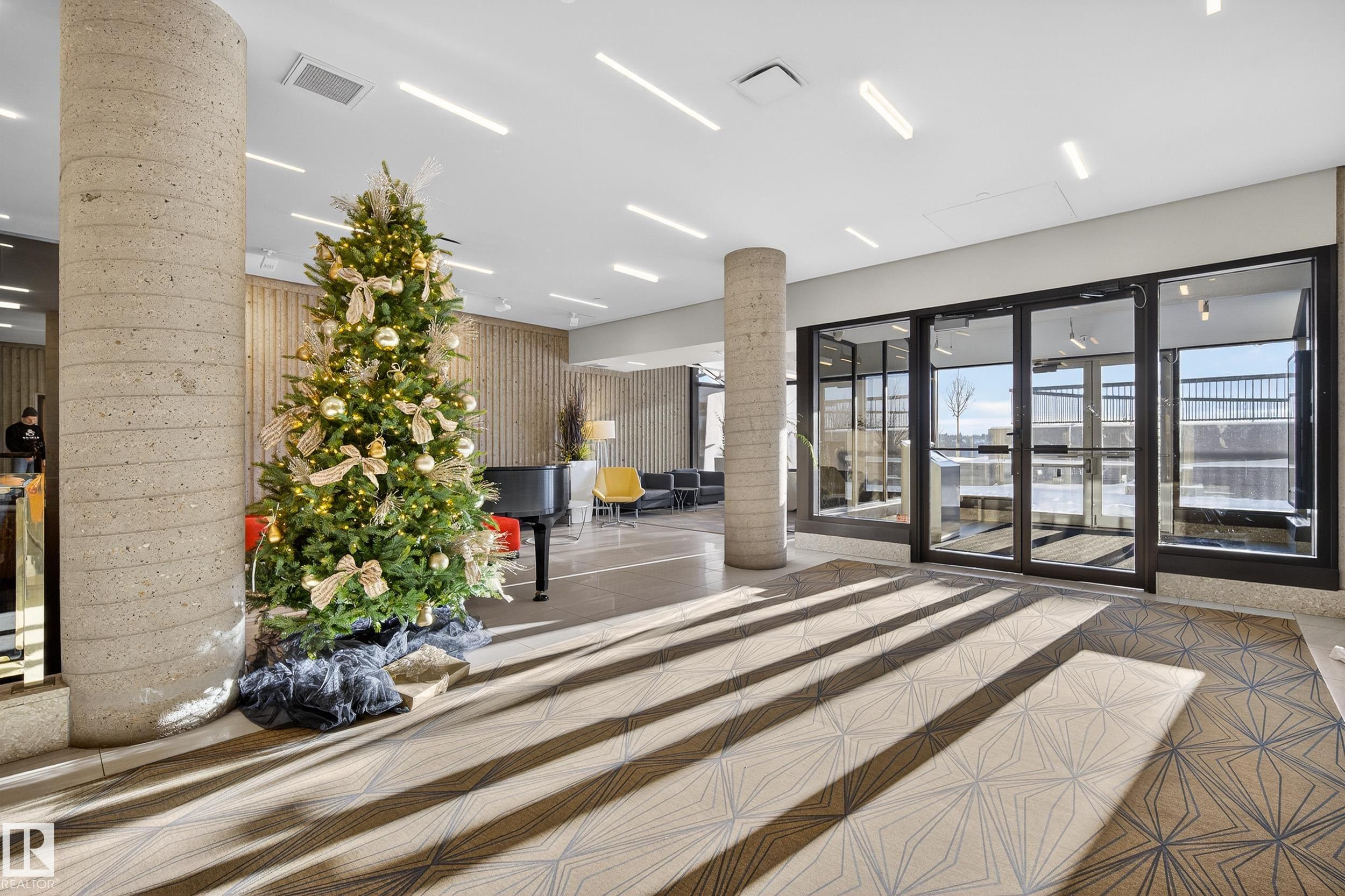 Photo 8 at 1901 - 10011 123 Street NW, Wîhkwêntôwin, Edmonton