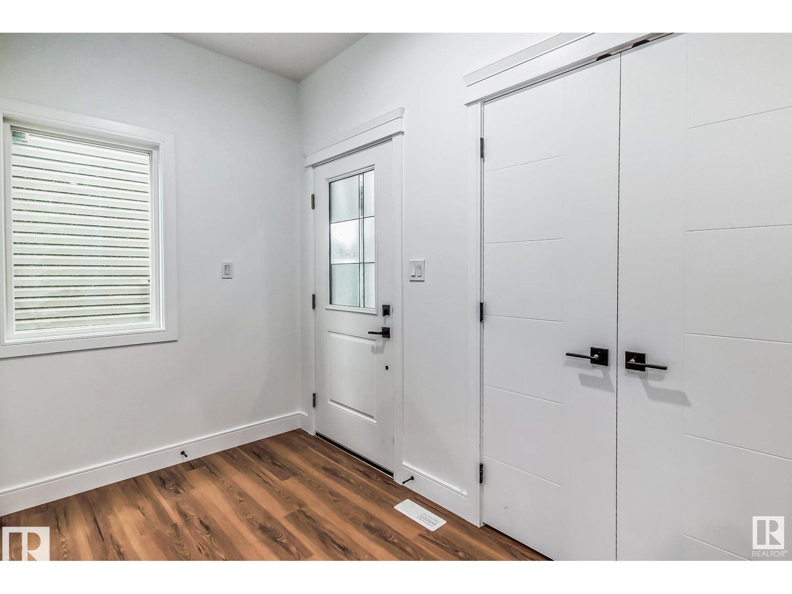 1703 152 Avenue NW, Fraser, Edmonton