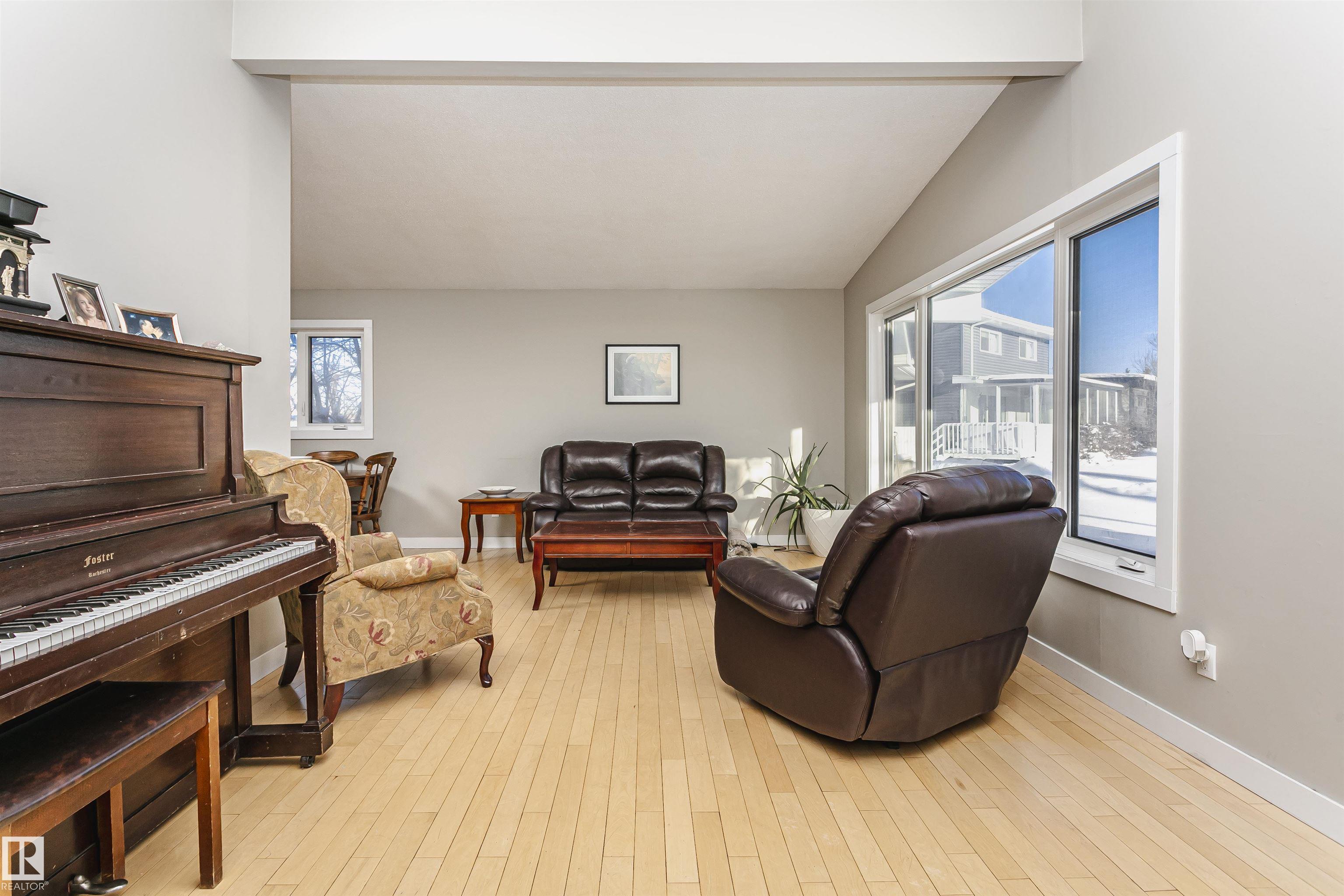 Picture for 4436 117 ST NW