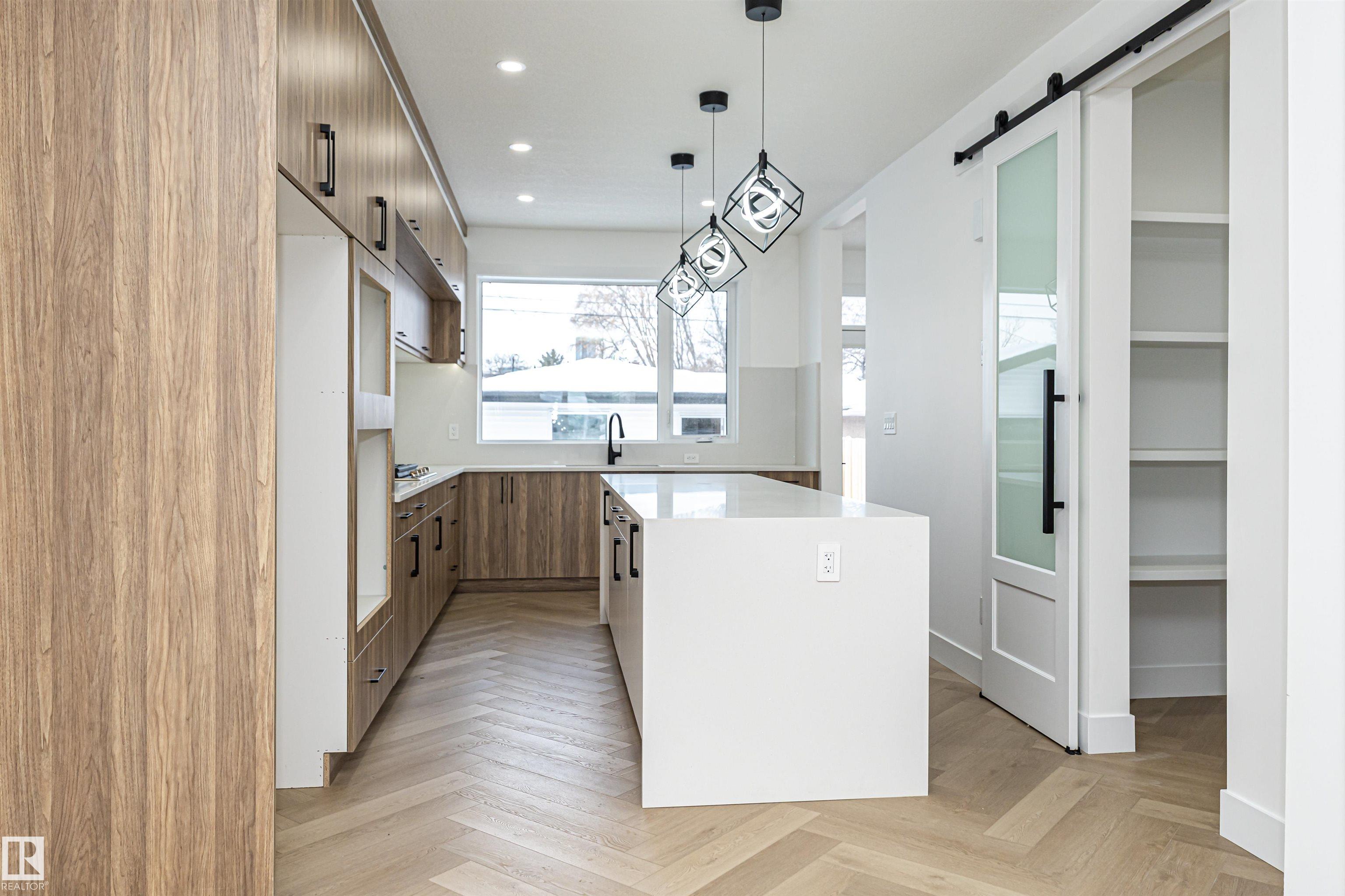 Photo 15 at 9624 86 Street NW, Strathearn, Edmonton