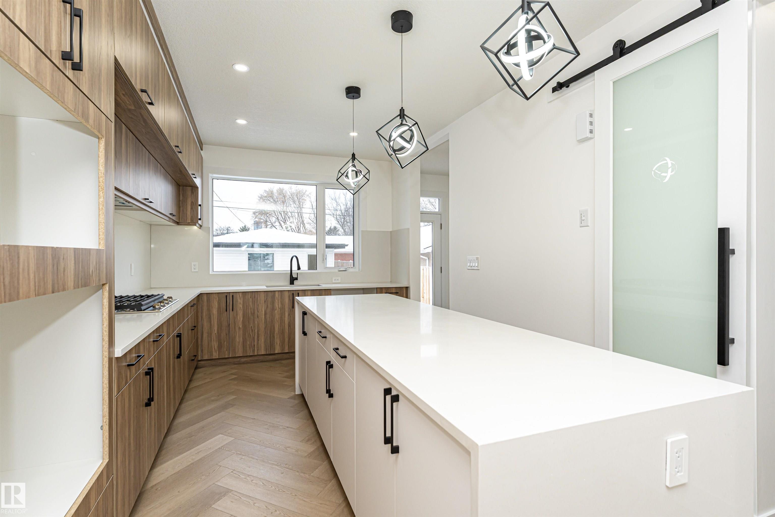 Photo 17 at 9624 86 Street NW, Strathearn, Edmonton