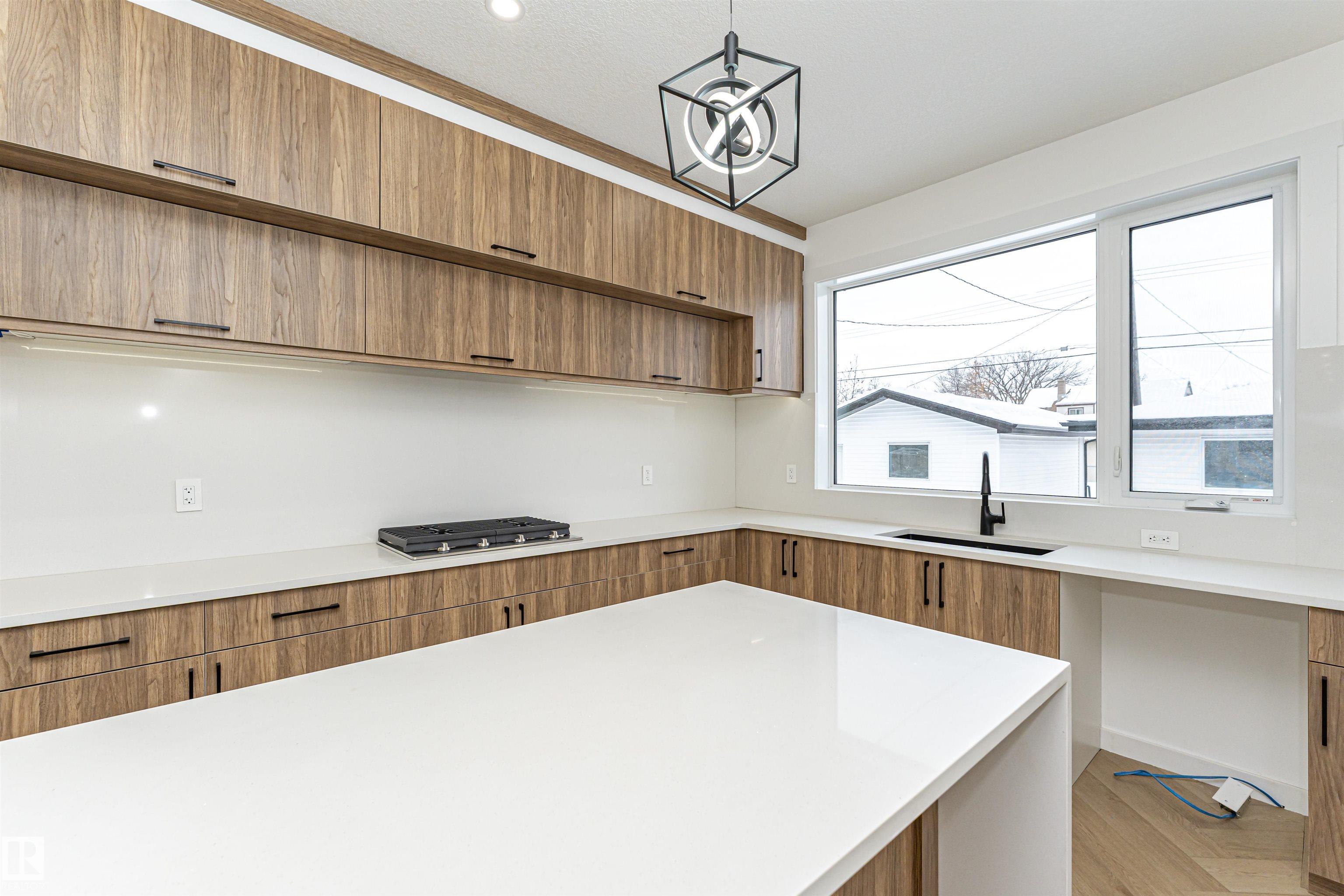 Photo 18 at 9624 86 Street NW, Strathearn, Edmonton