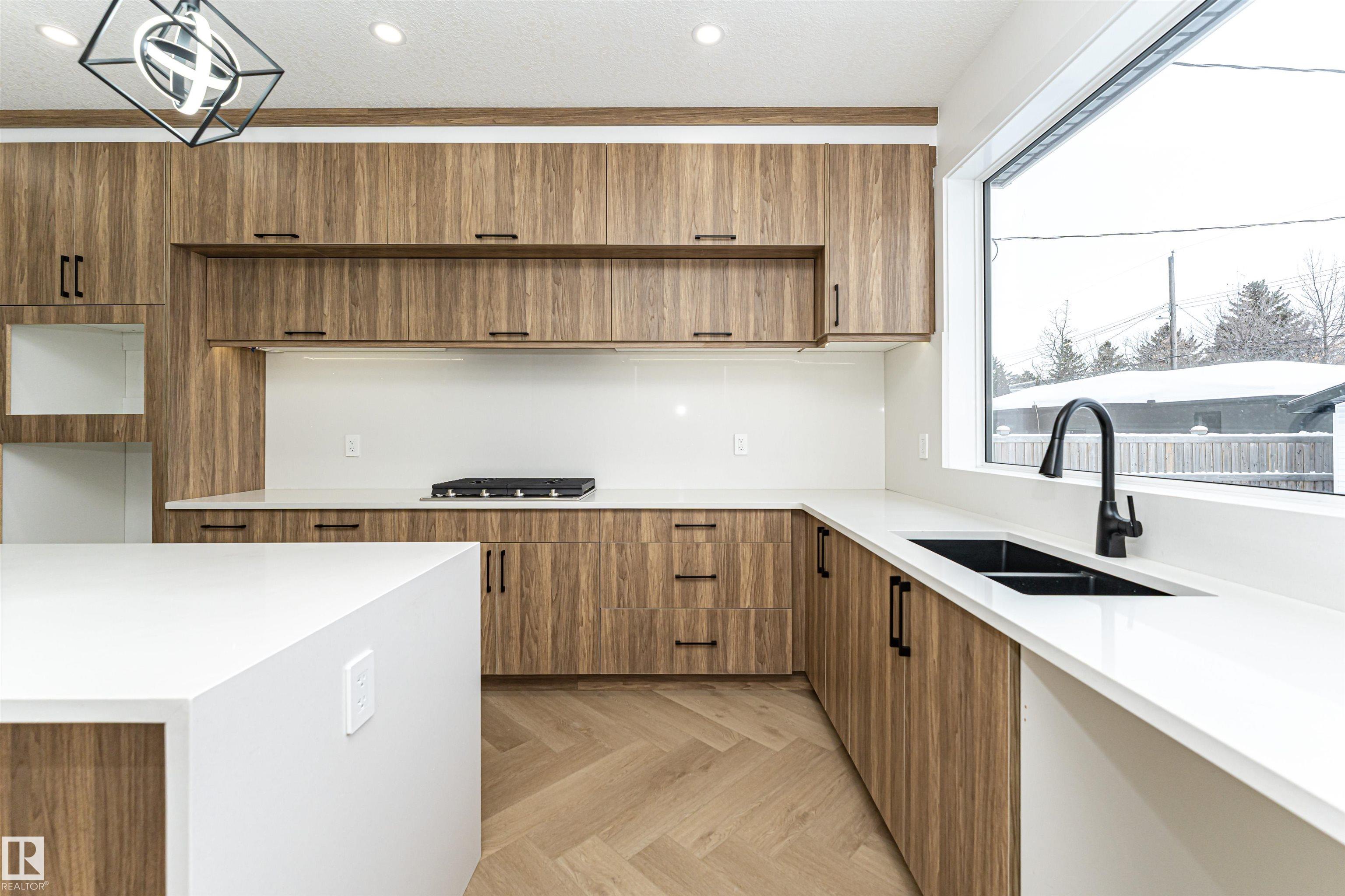 Photo 19 at 9624 86 Street NW, Strathearn, Edmonton