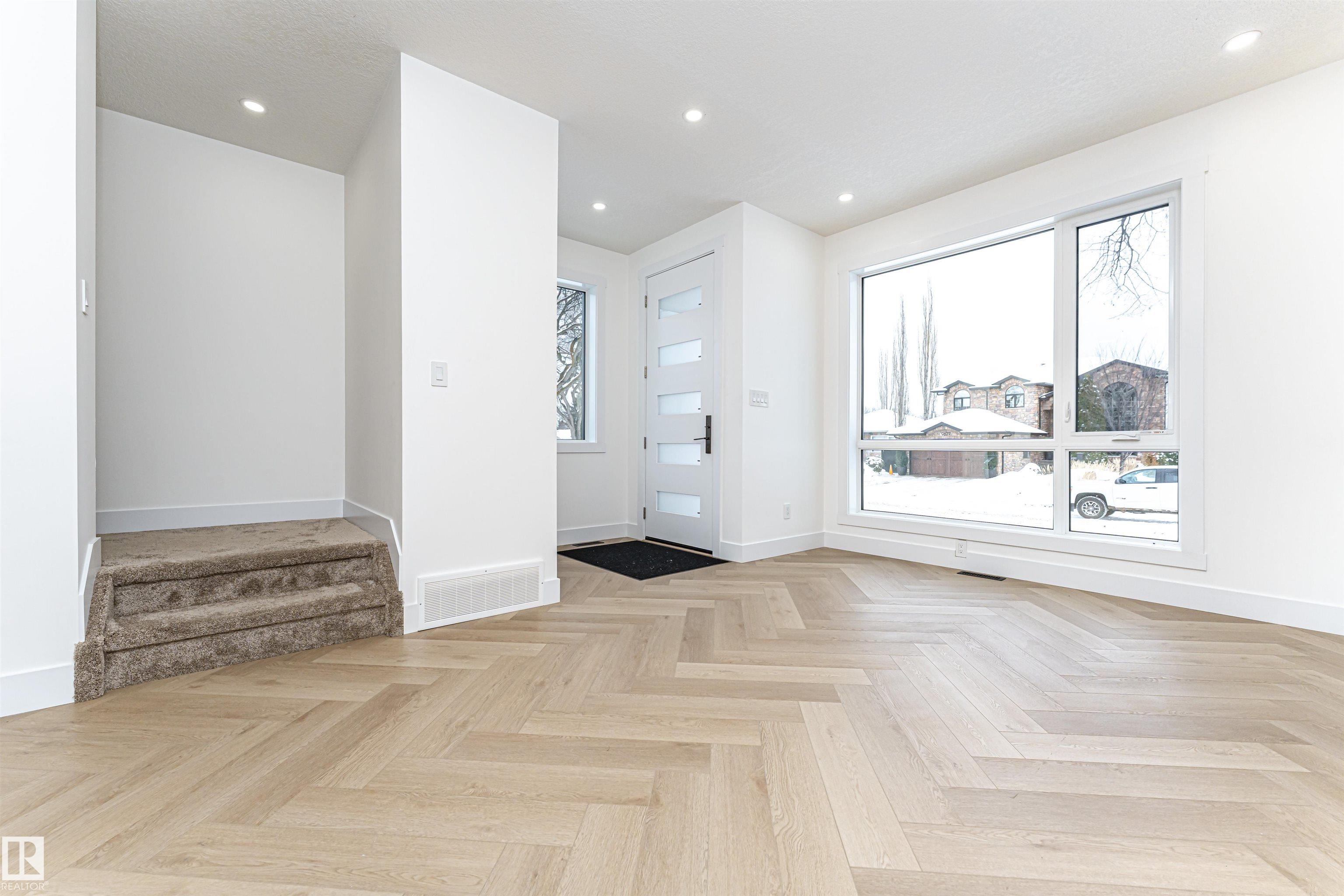 9624 86 Street NW, Strathearn, Edmonton