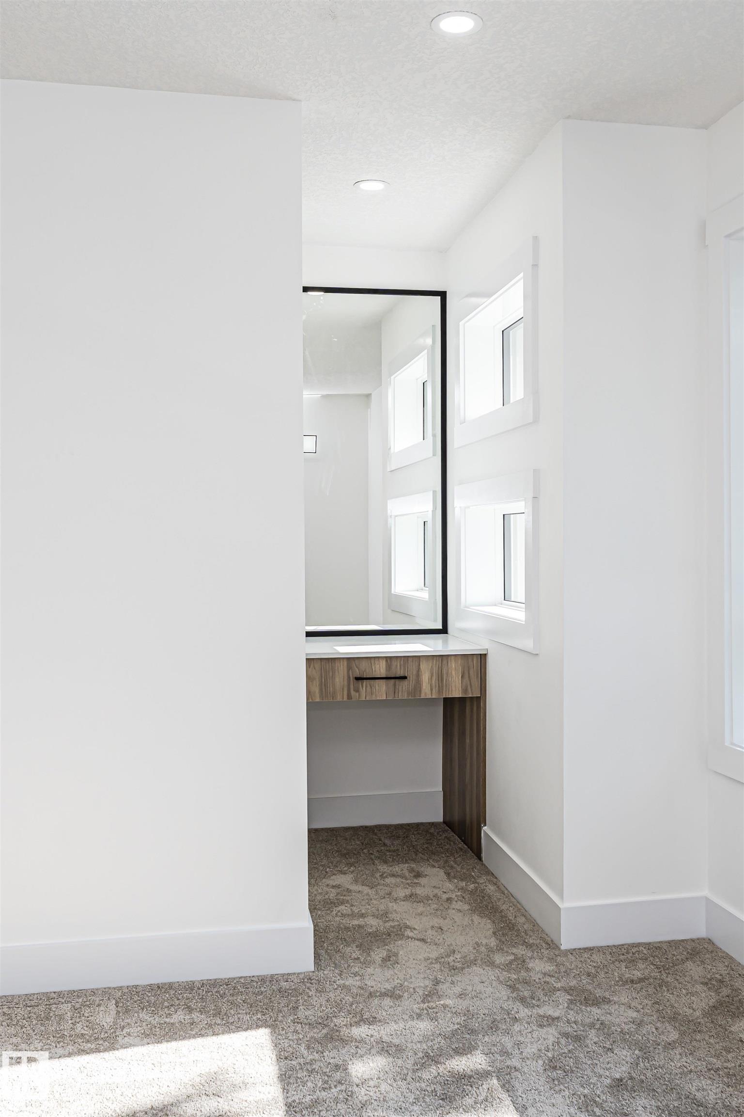 Photo 32 at 9624 86 Street NW, Strathearn, Edmonton