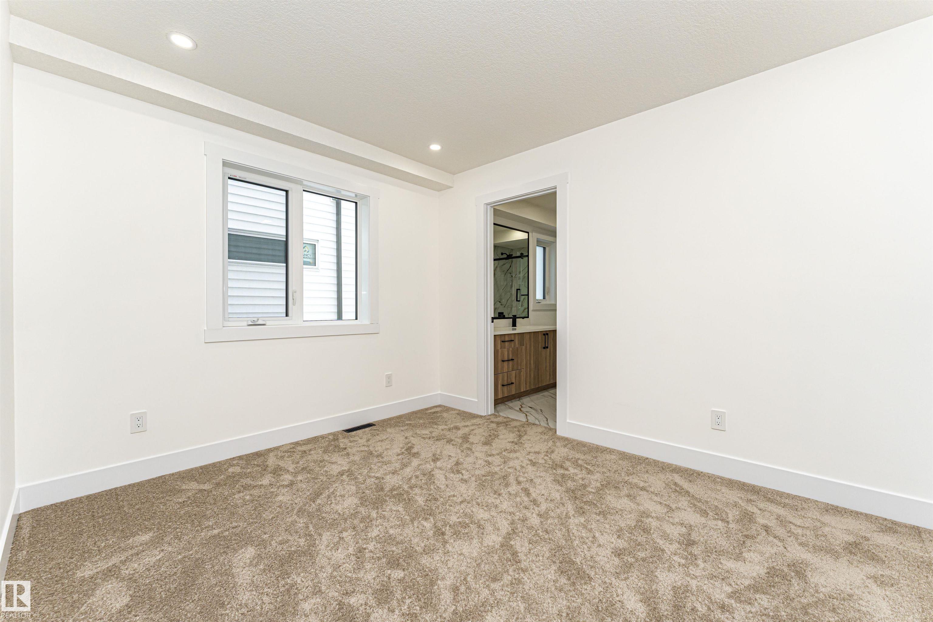 Photo 38 at 9624 86 Street NW, Strathearn, Edmonton