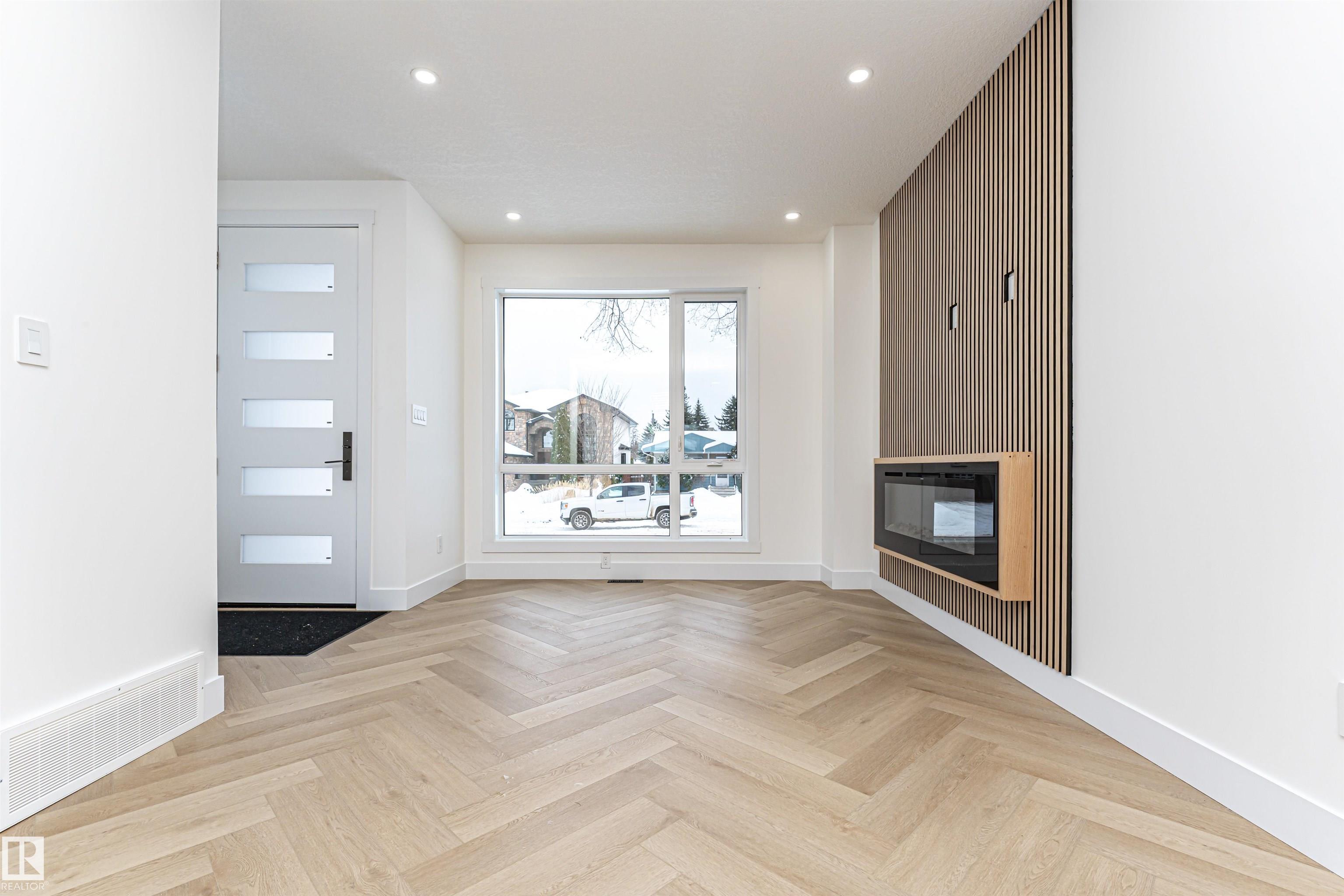 9624 86 Street NW, Strathearn, Edmonton