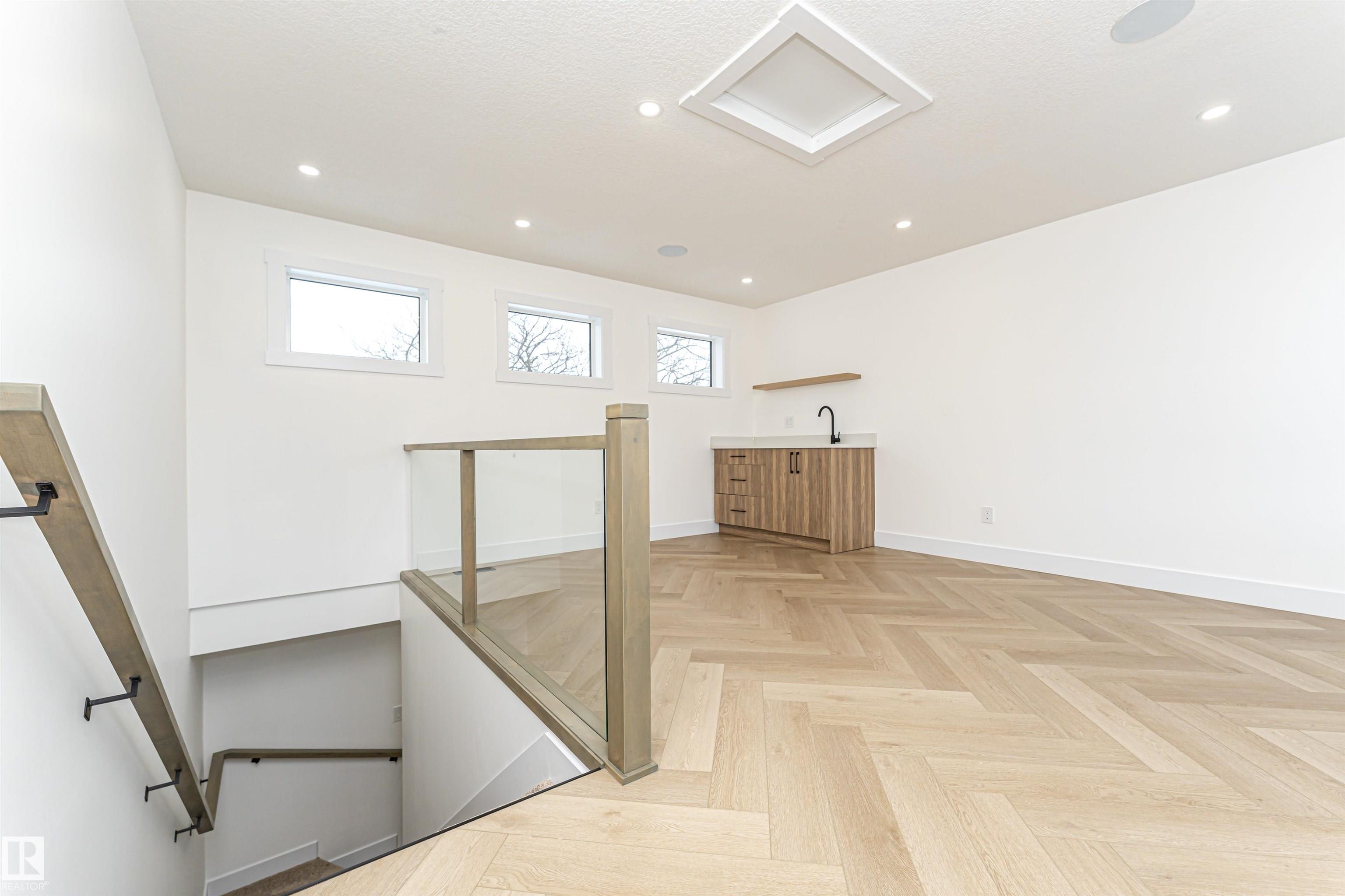 Photo 44 at 9624 86 Street NW, Strathearn, Edmonton