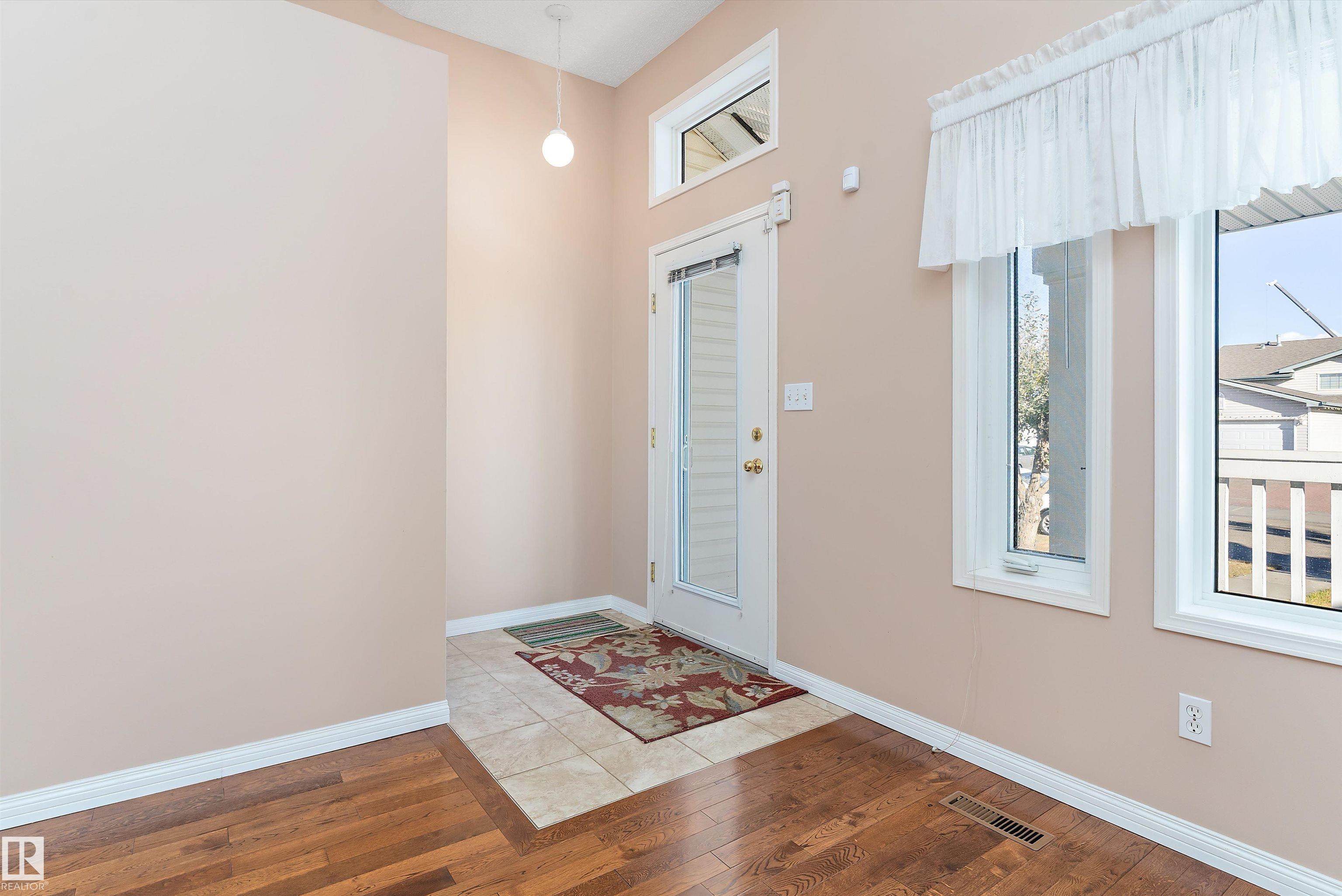 15028 128 Street NW, Cumberland, Edmonton