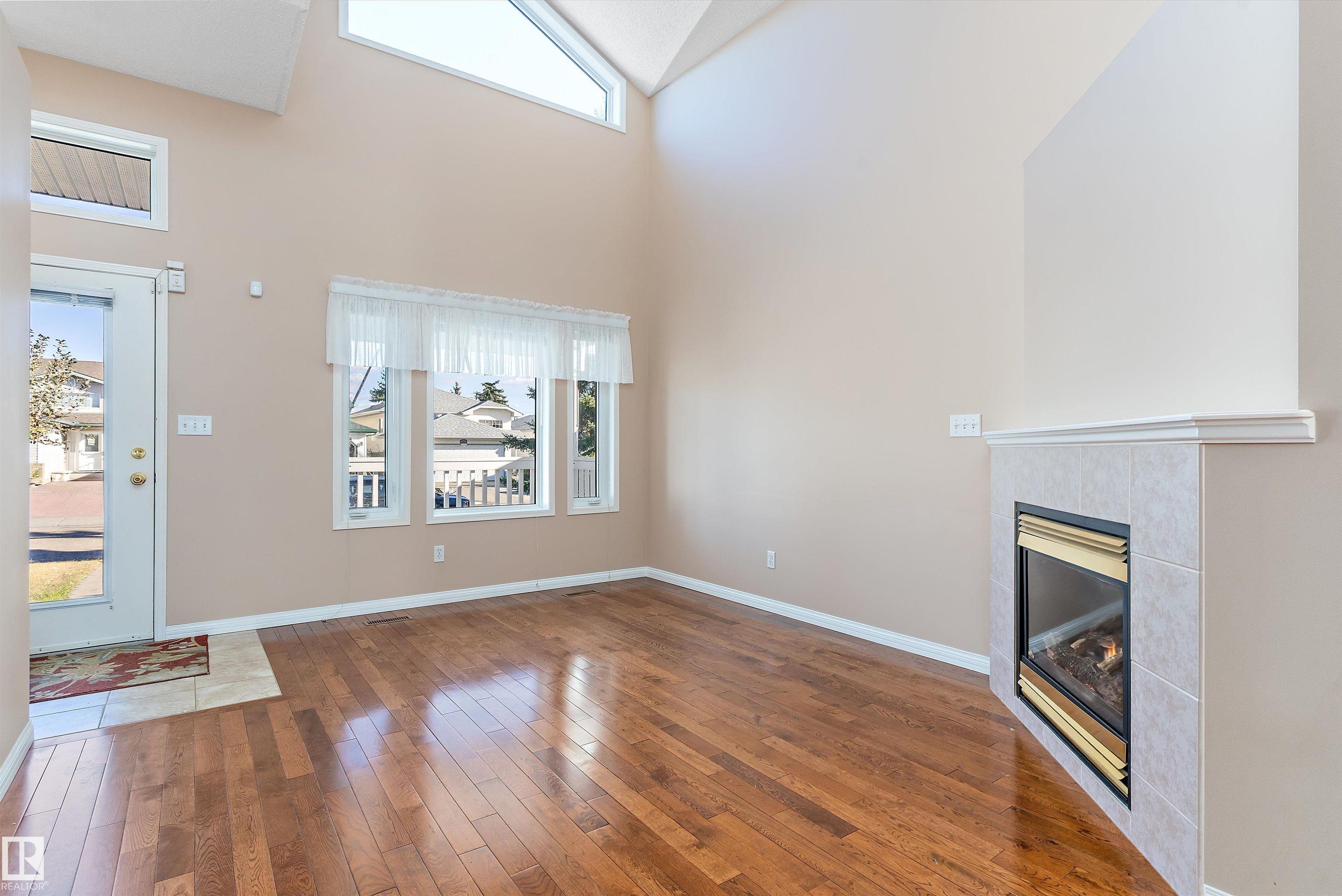 Photo 7 at 15028 128 Street NW, Cumberland, Edmonton