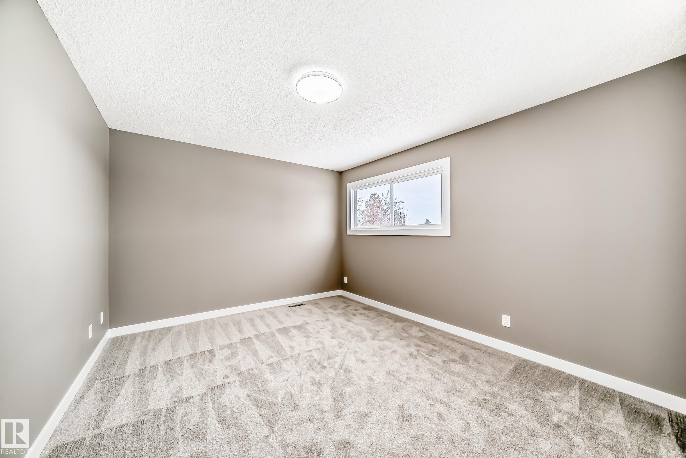 Photo 15 at 275 Grandin Village, Grandin, St. Albert