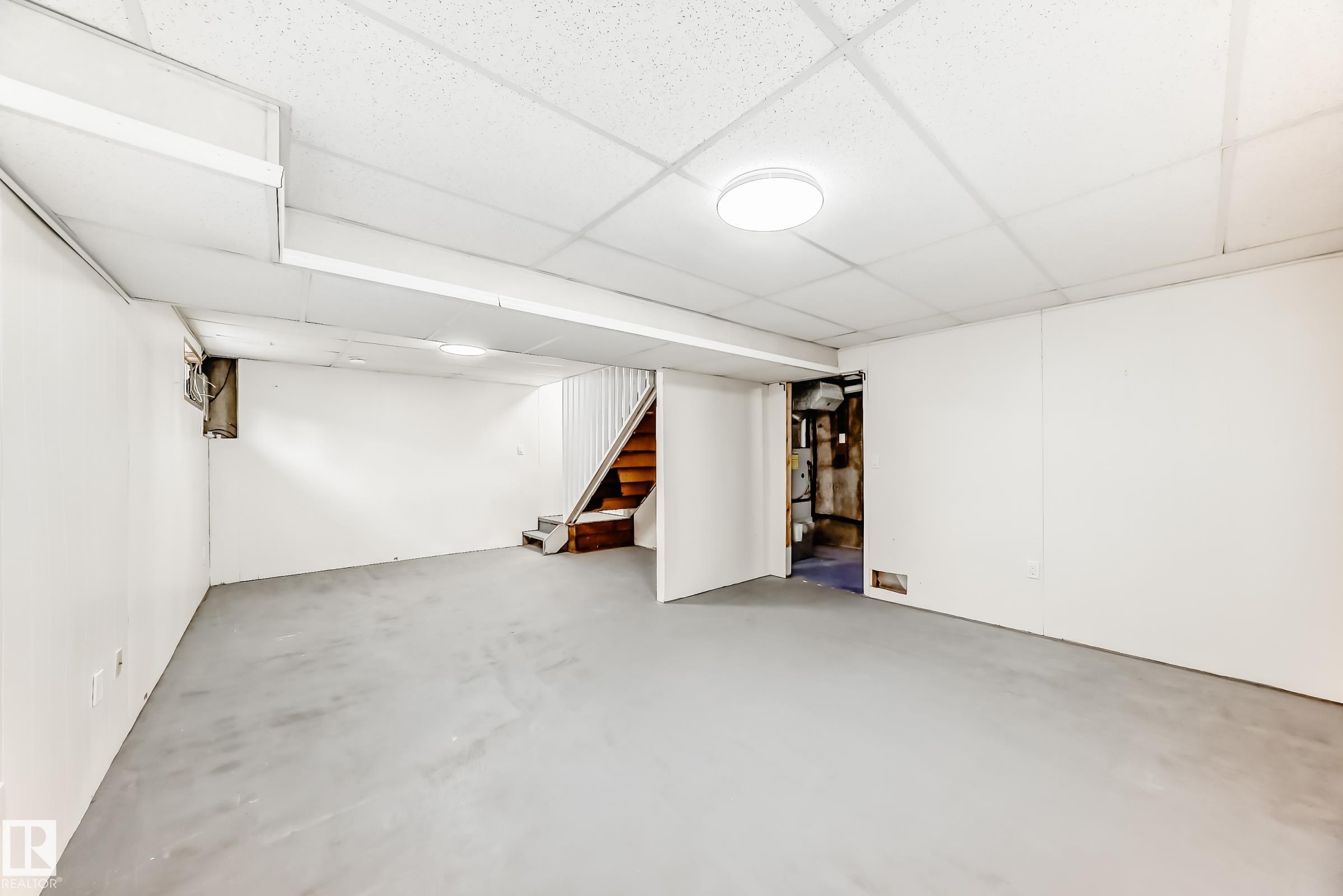 Photo 31 at 275 Grandin Village, Grandin, St. Albert