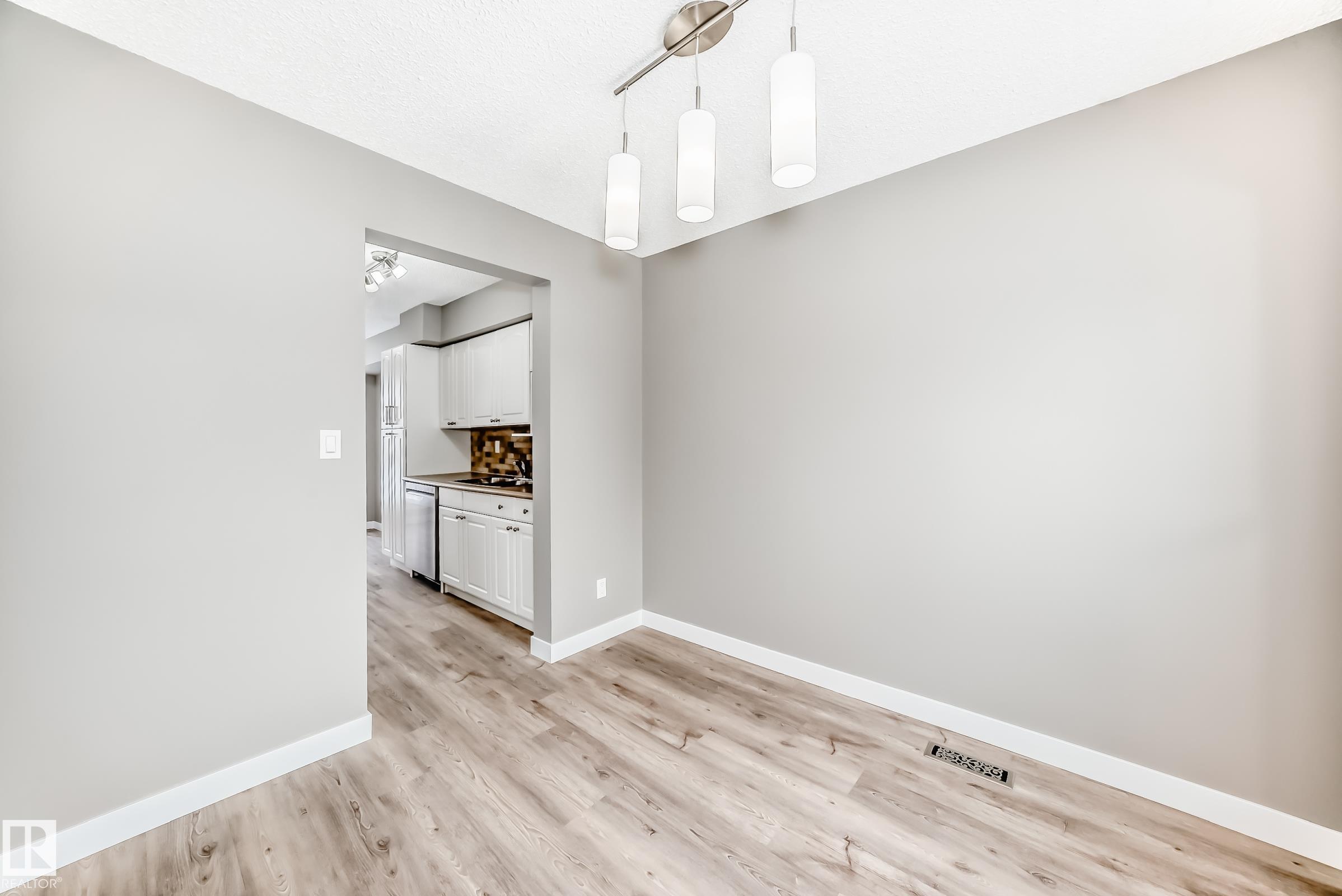 Photo 7 at 275 Grandin Village, Grandin, St. Albert