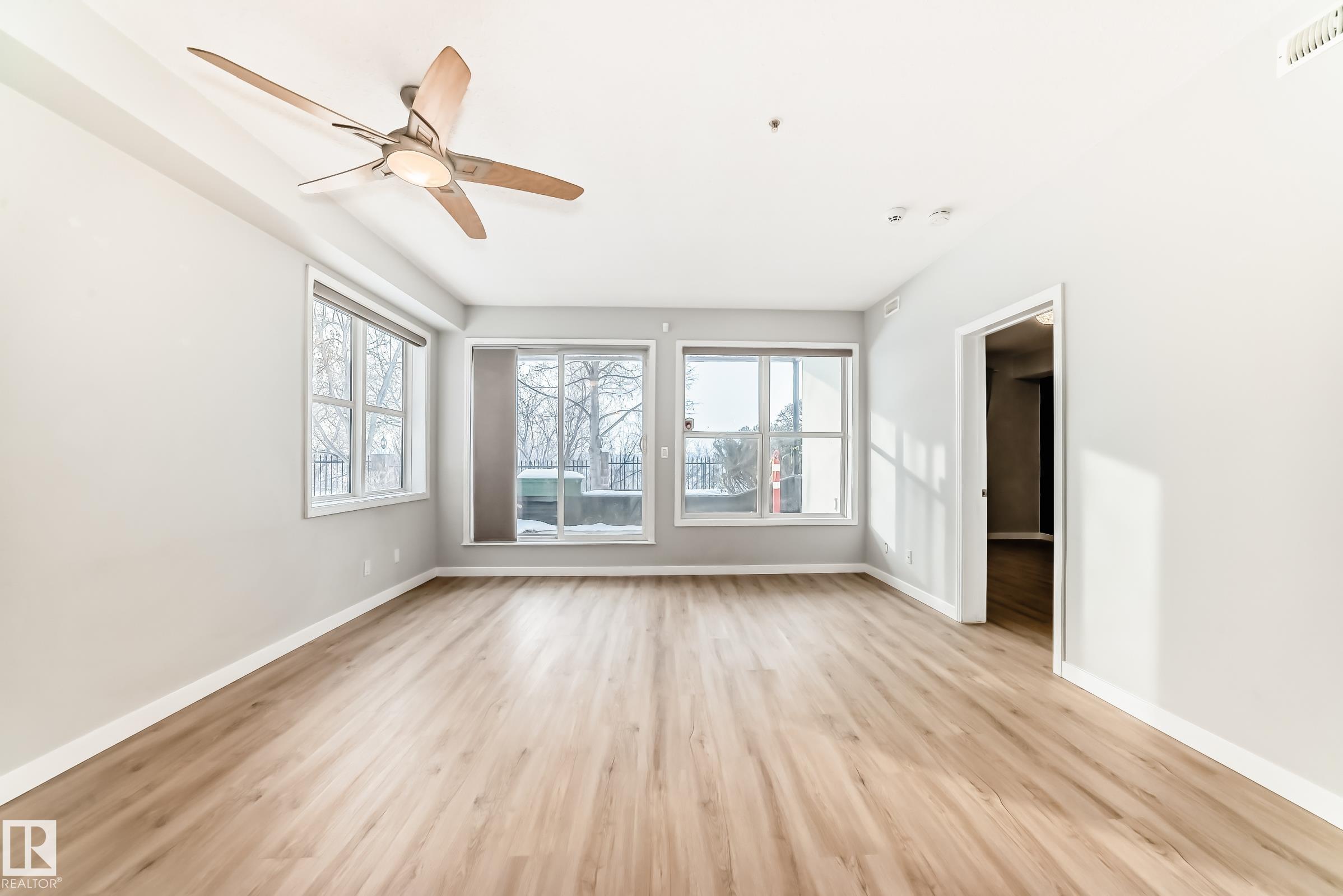 Photo 12 at 115 - 9507 101 Avenue NW, Riverdale, Edmonton