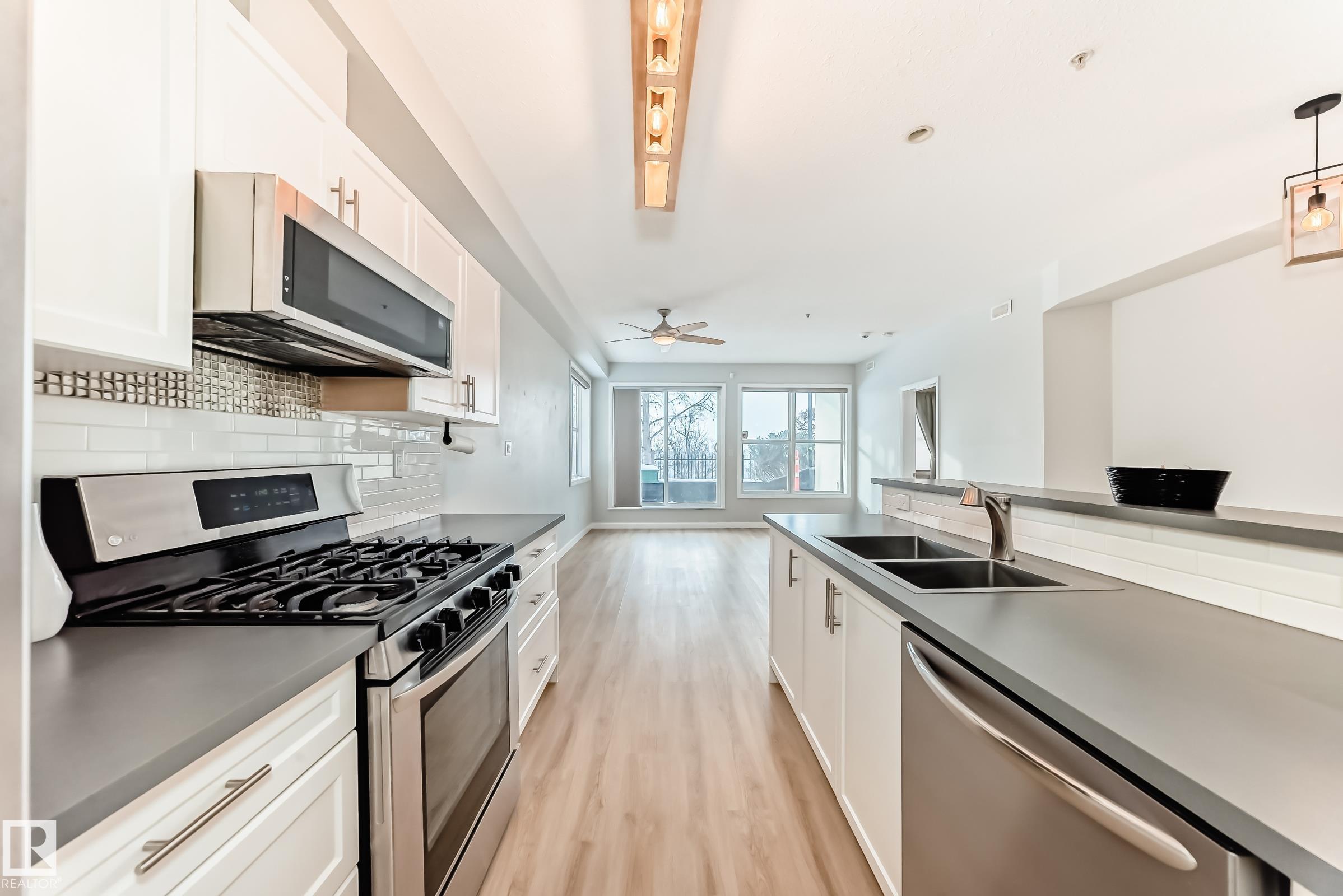 Photo 9 at 115 - 9507 101 Avenue NW, Riverdale, Edmonton