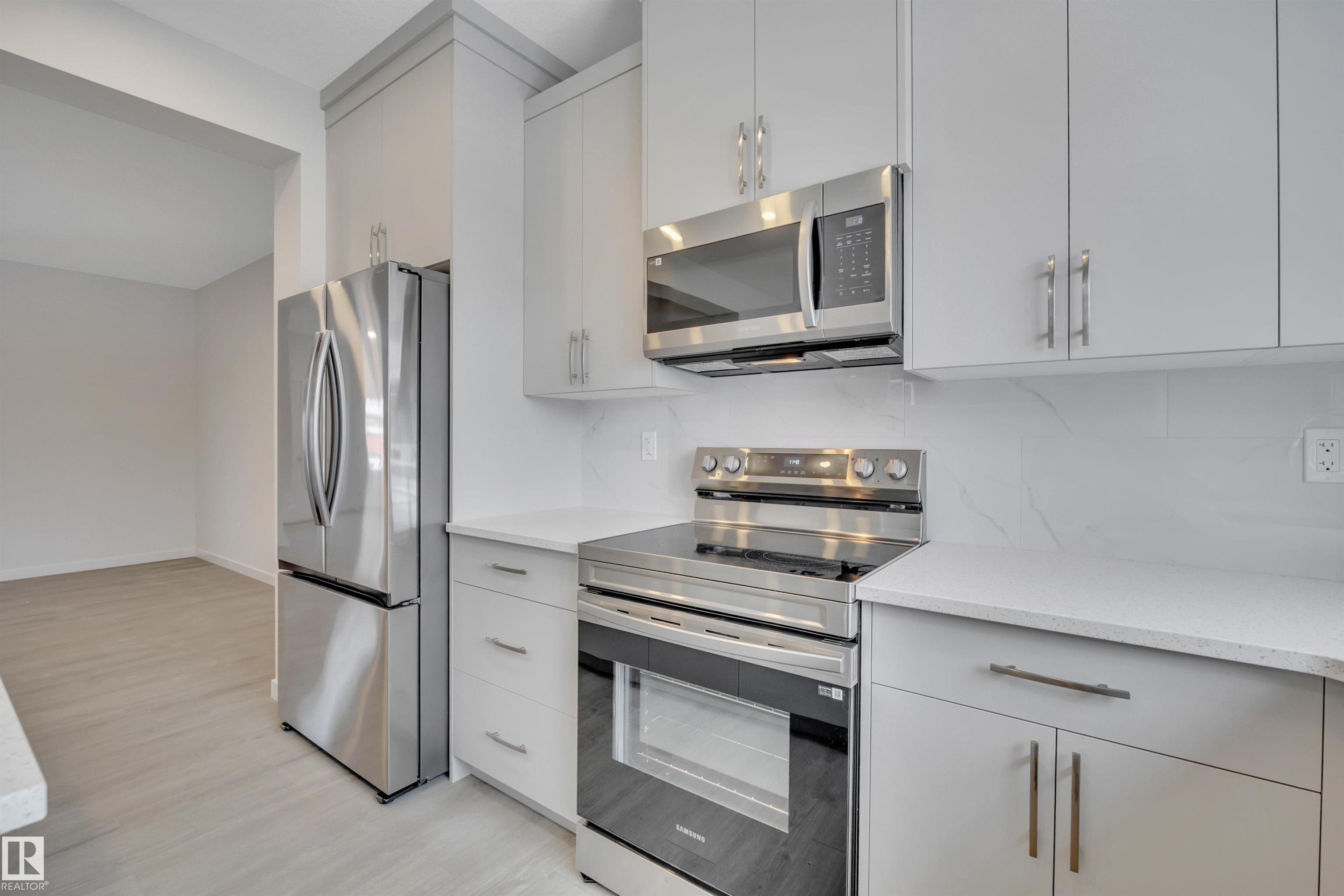 Photo 12 at 8931 Elves Loop NW, Edgemont, Edmonton