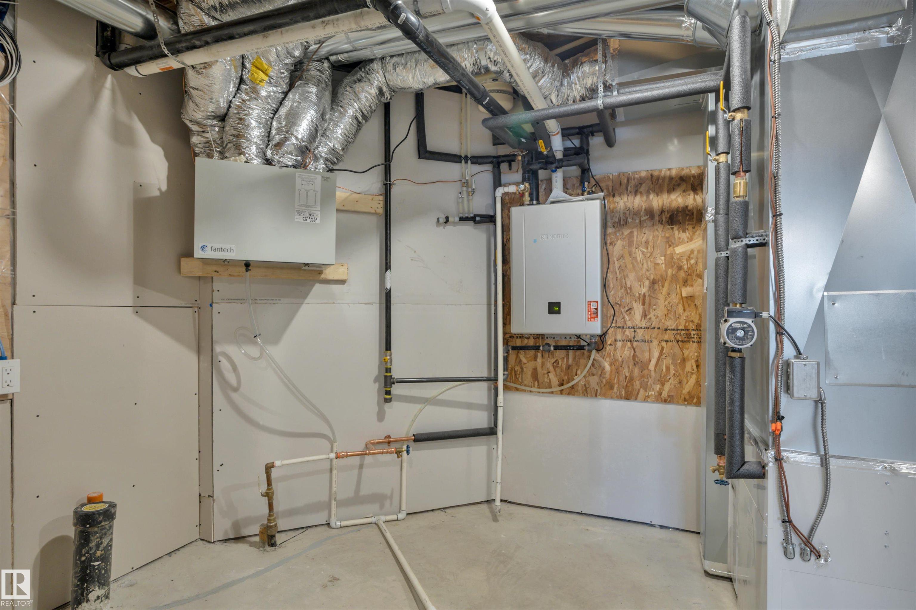 Photo 39 at 8931 Elves Loop NW, Edgemont, Edmonton