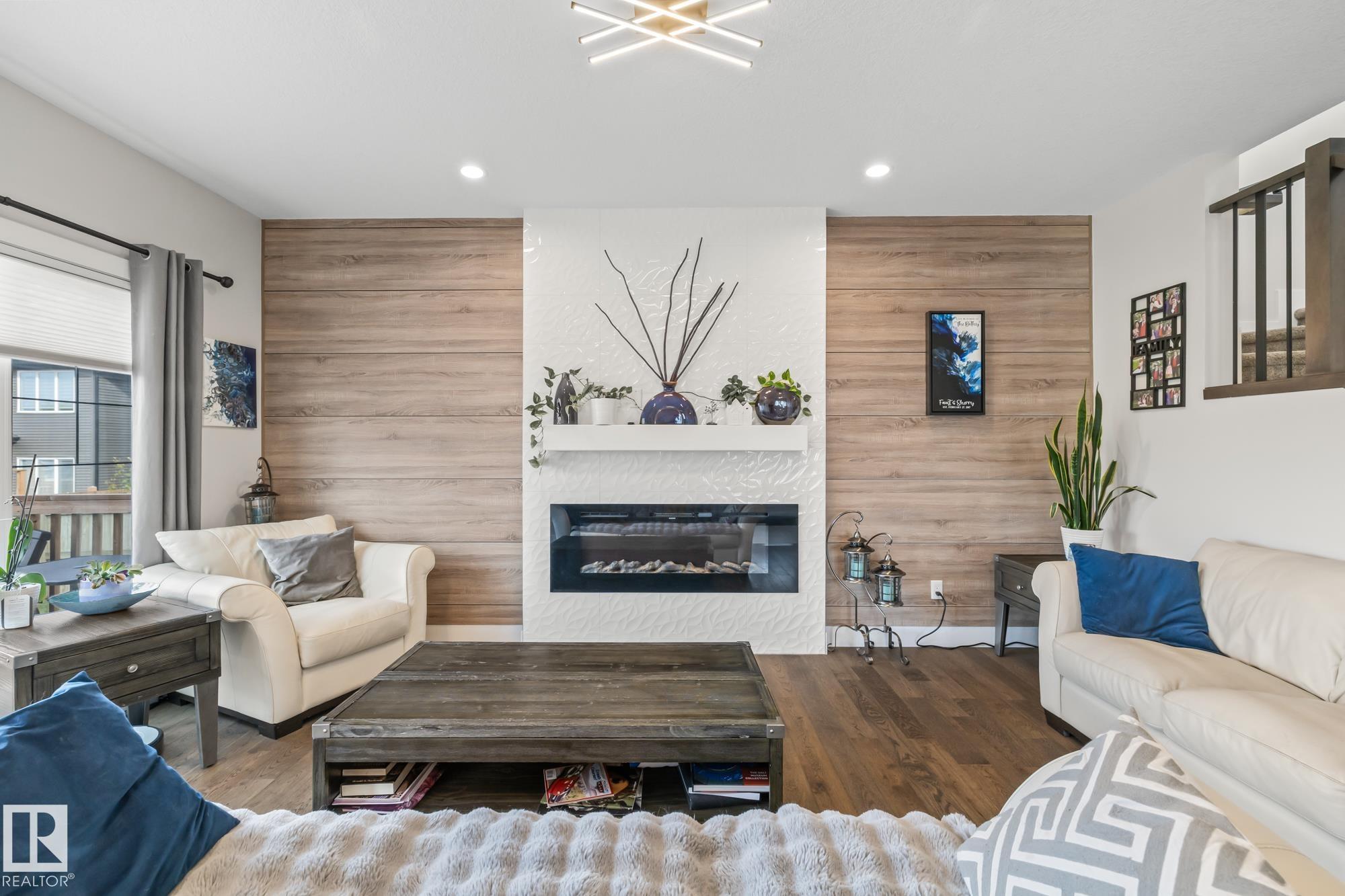 568 Merlin Landing NW, Hawks Ridge, Edmonton