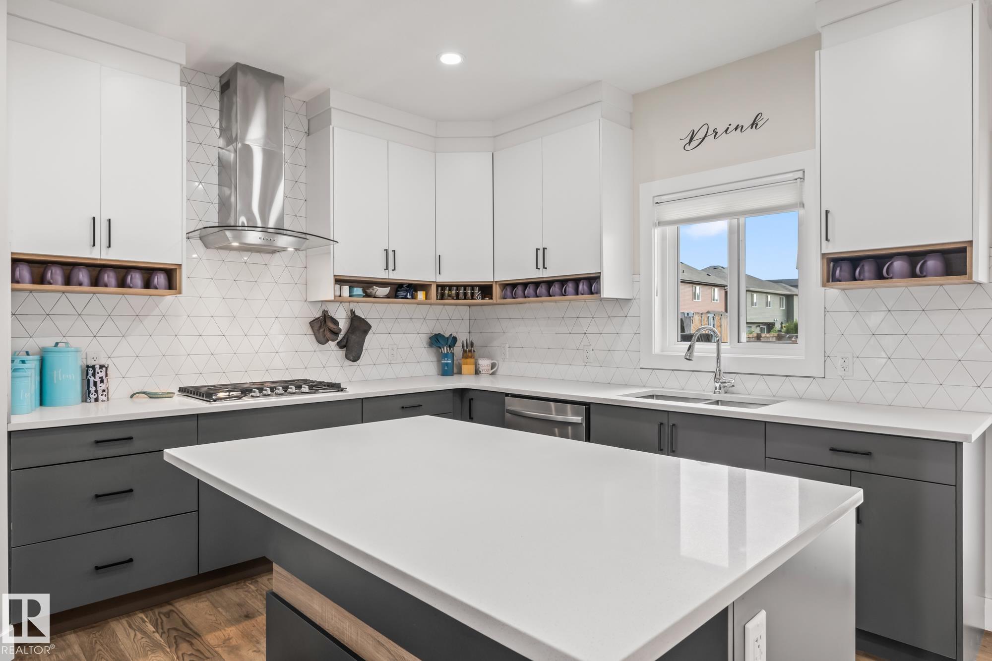 Photo 17 at 568 Merlin Landing NW, Hawks Ridge, Edmonton