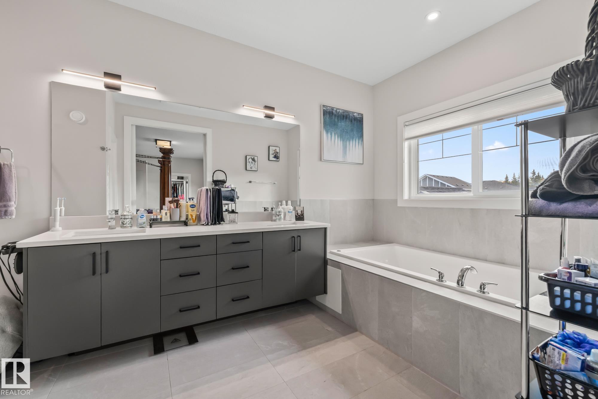 Photo 25 at 568 Merlin Landing NW, Hawks Ridge, Edmonton