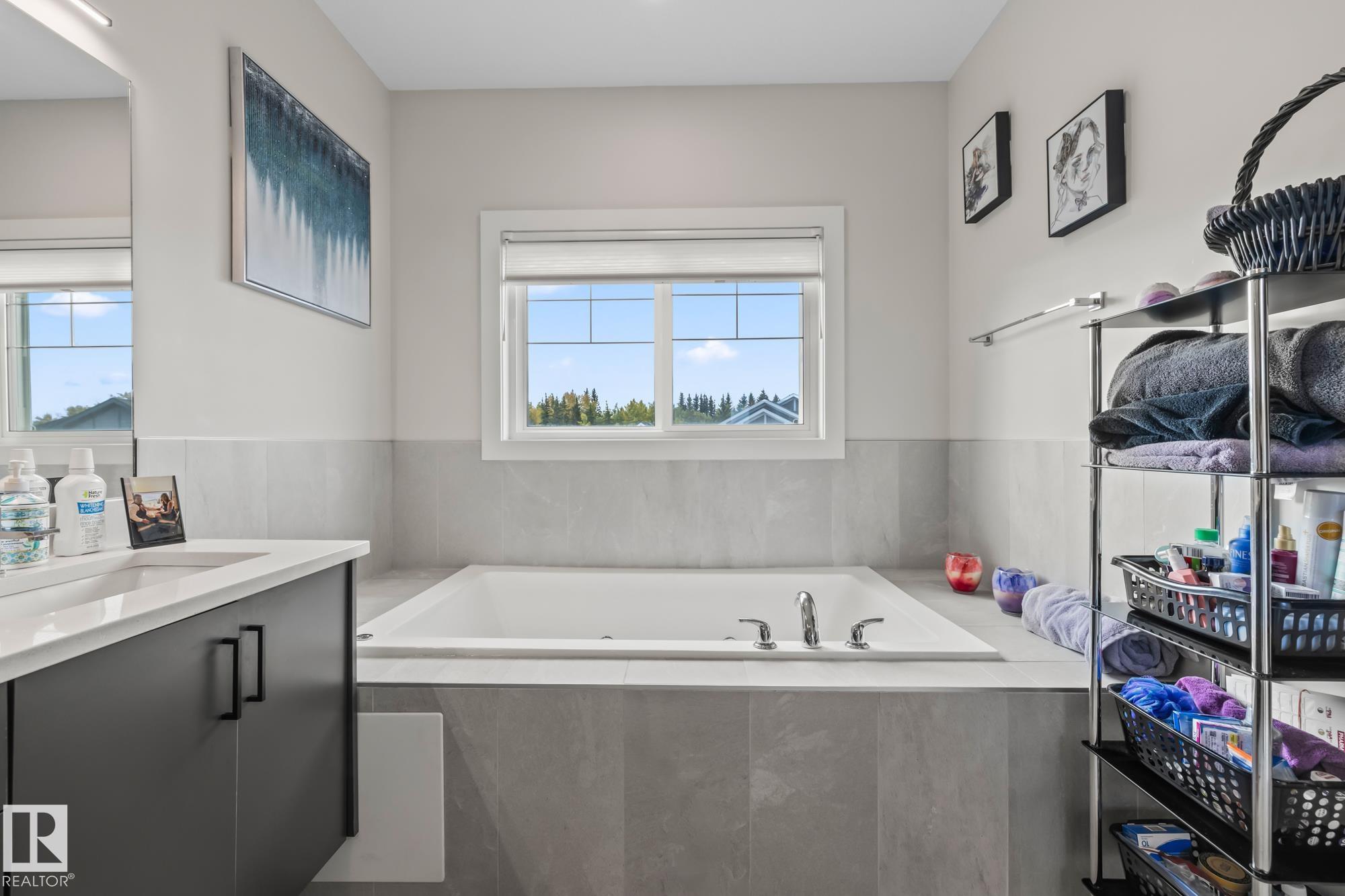 Photo 27 at 568 Merlin Landing NW, Hawks Ridge, Edmonton