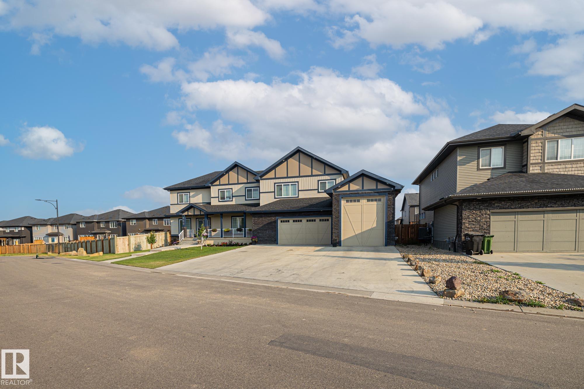 Photo 63 at 568 Merlin Landing NW, Hawks Ridge, Edmonton