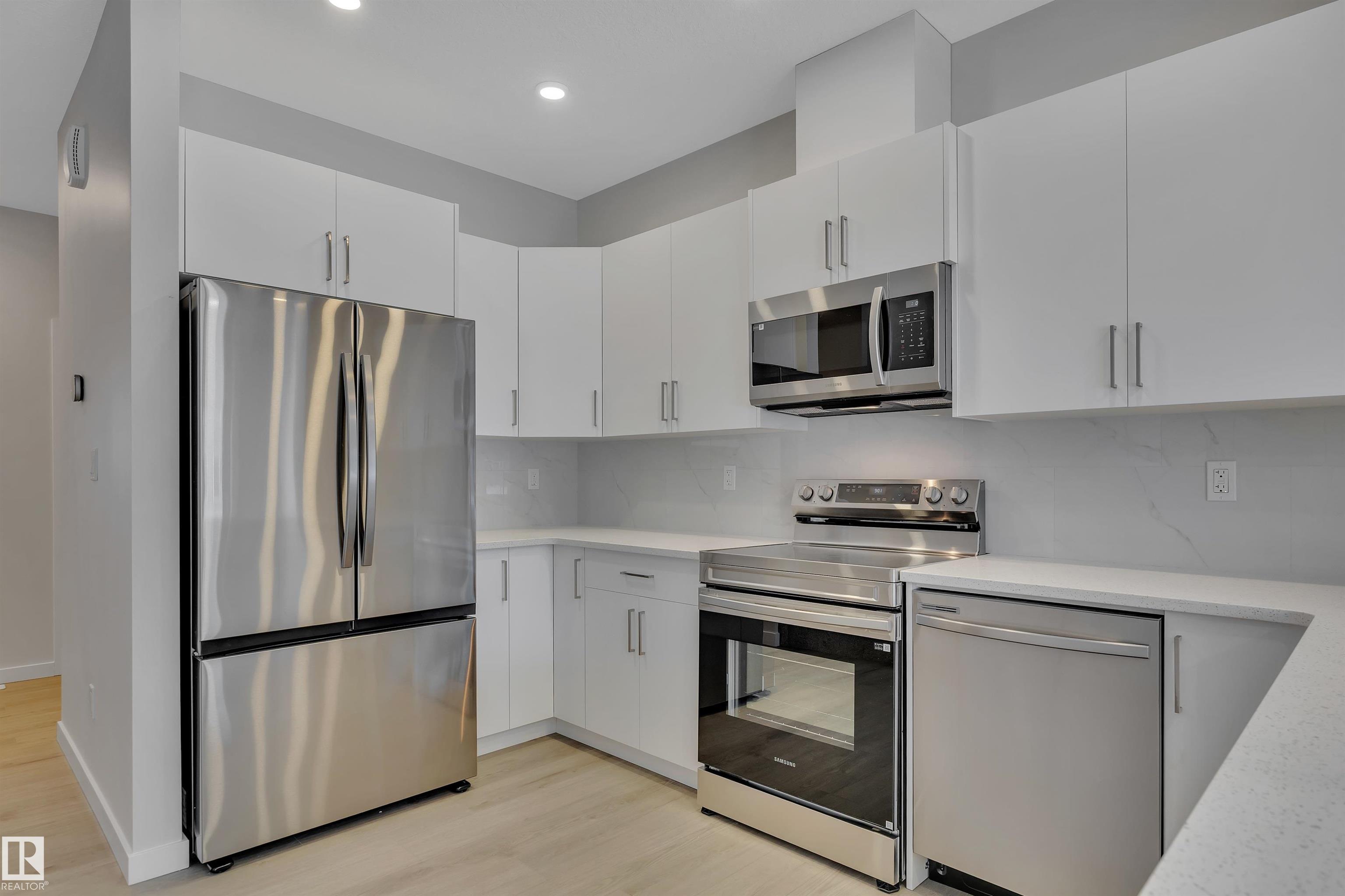 Photo 9 at 5631 Hawthorn Way SW, The Orchards At Ellerslie, Edmonton