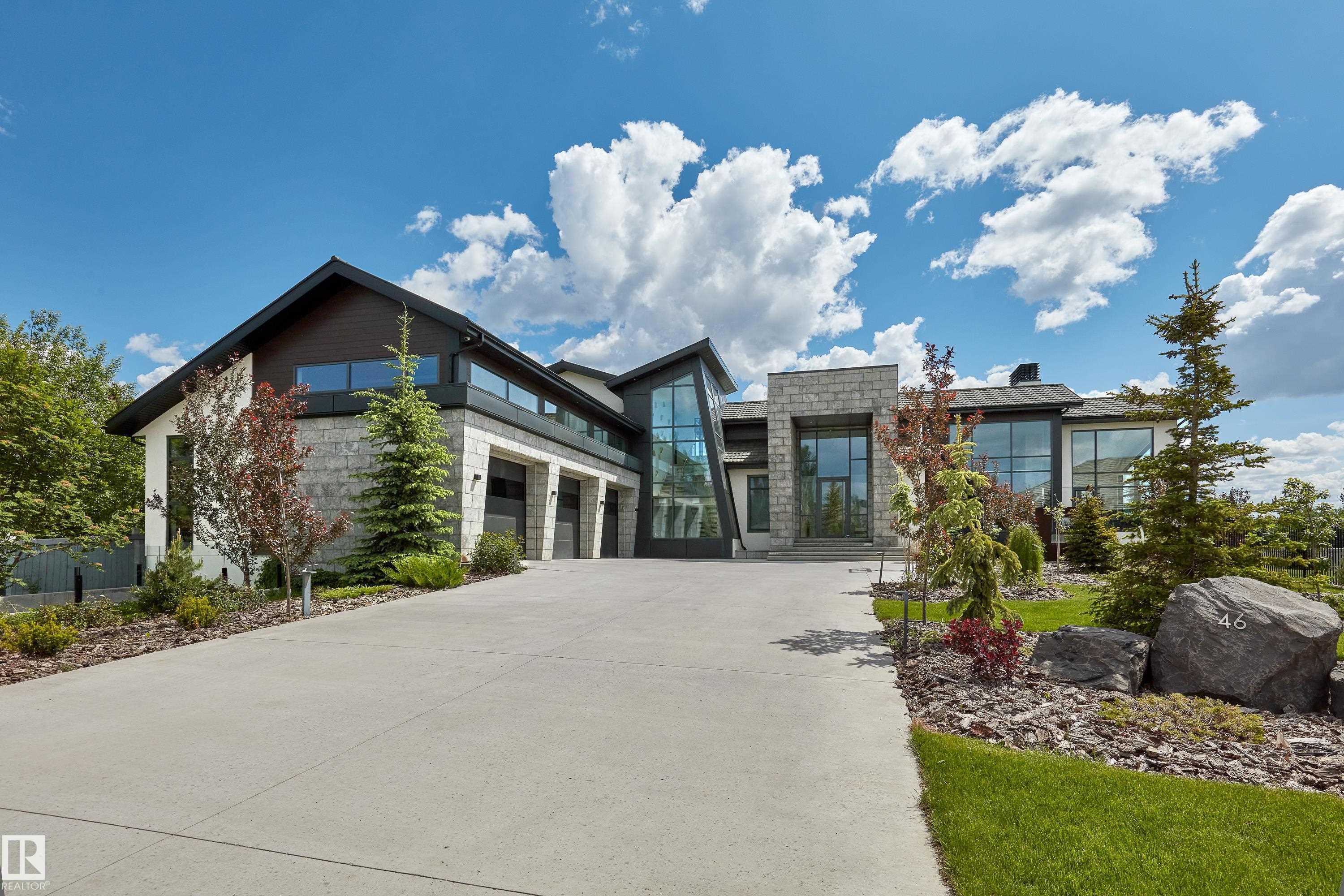 46 Kingsford Crescent, Kingswood, St. Albert