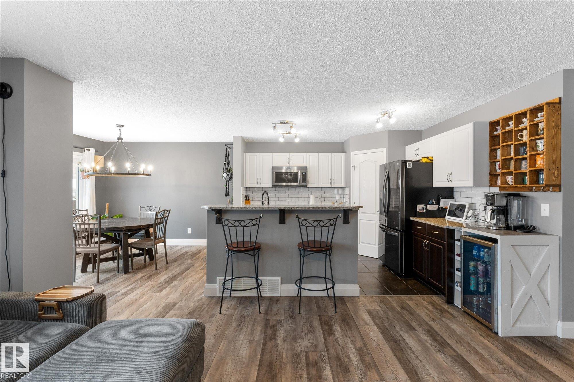 Photo 18 at 5 South Creek point(e), South Creek, Stony Plain