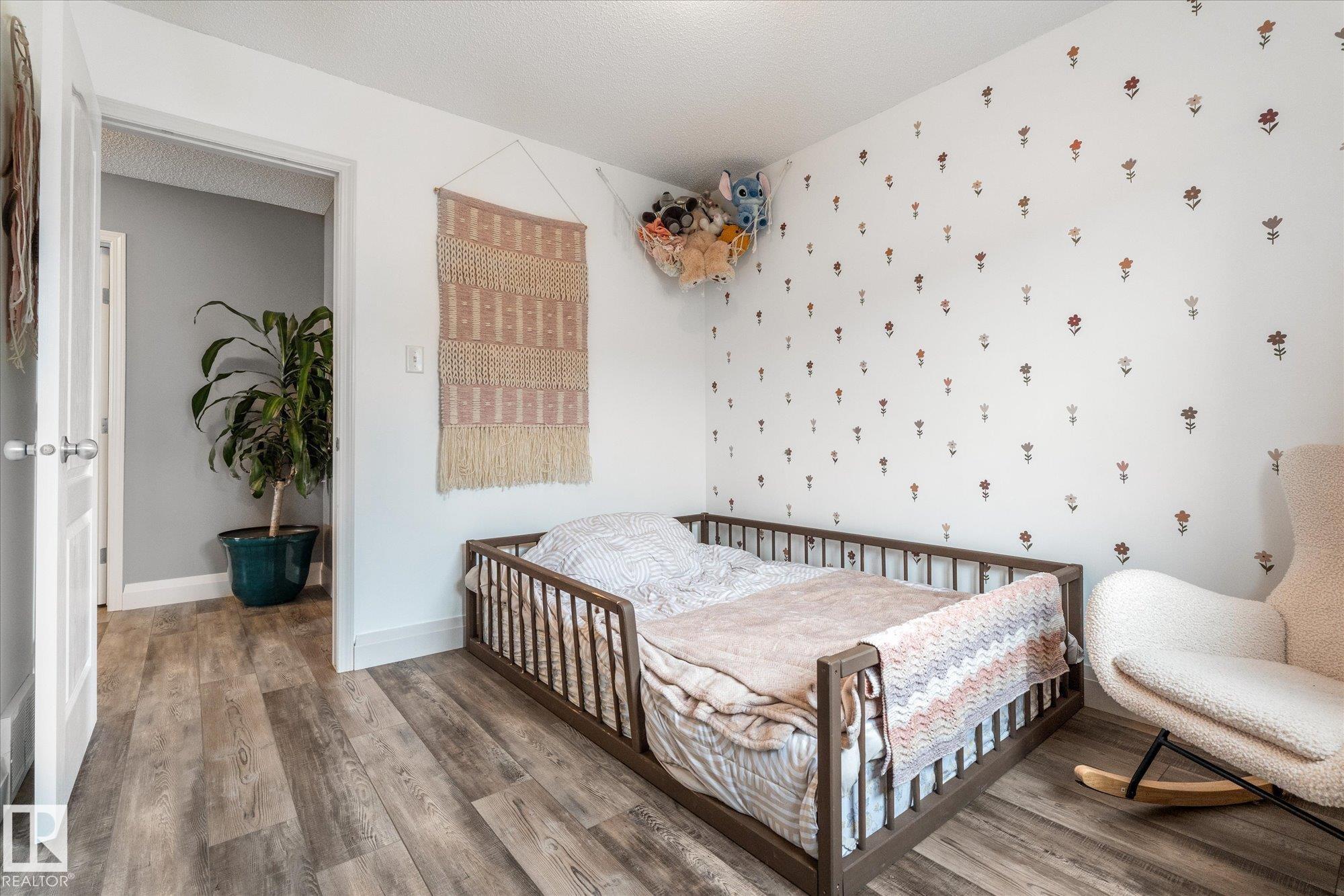 Photo 44 at 5 South Creek point(e), South Creek, Stony Plain