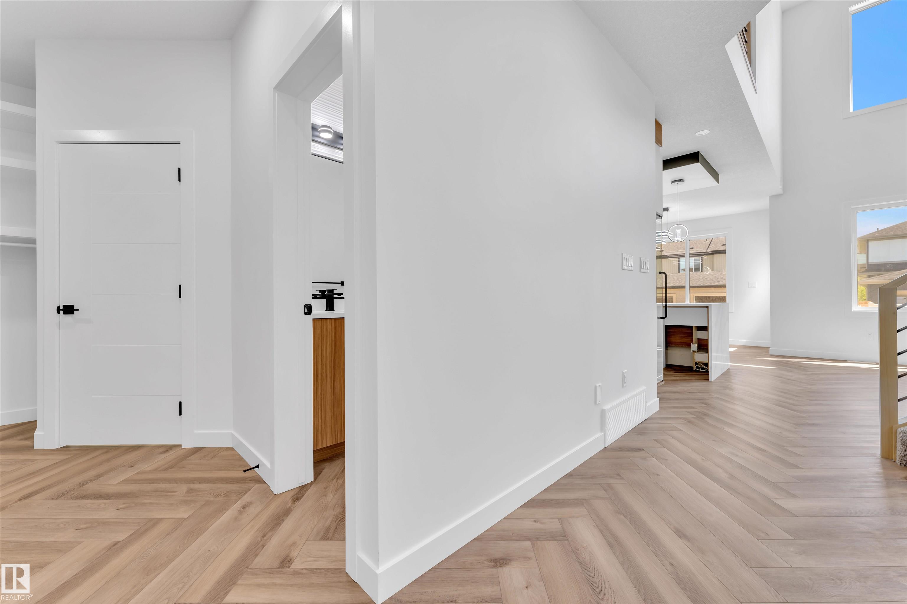 Photo 12 at 123 Lilac Close, Woodbend, Leduc