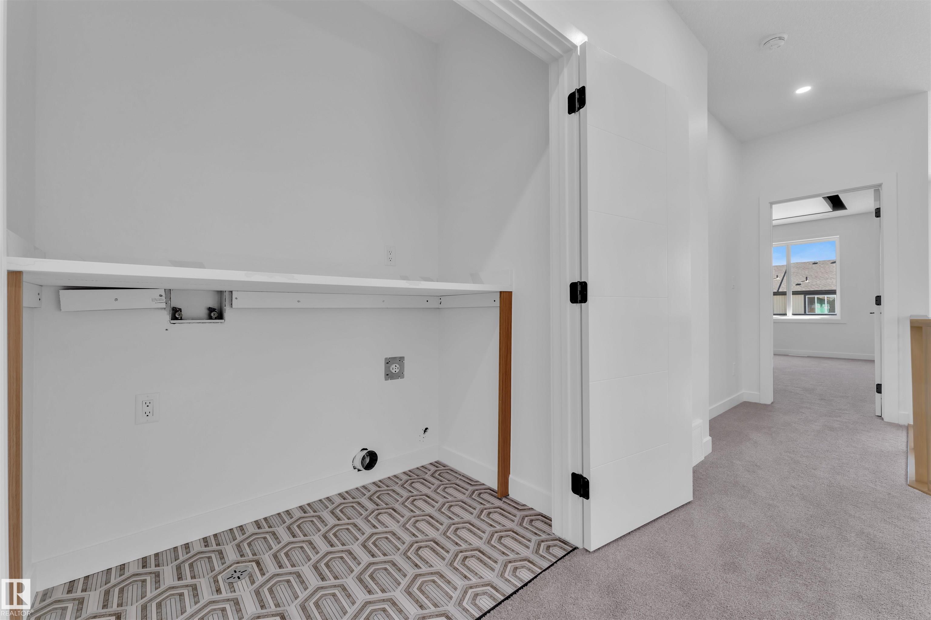 Photo 39 at 123 Lilac Close, Woodbend, Leduc