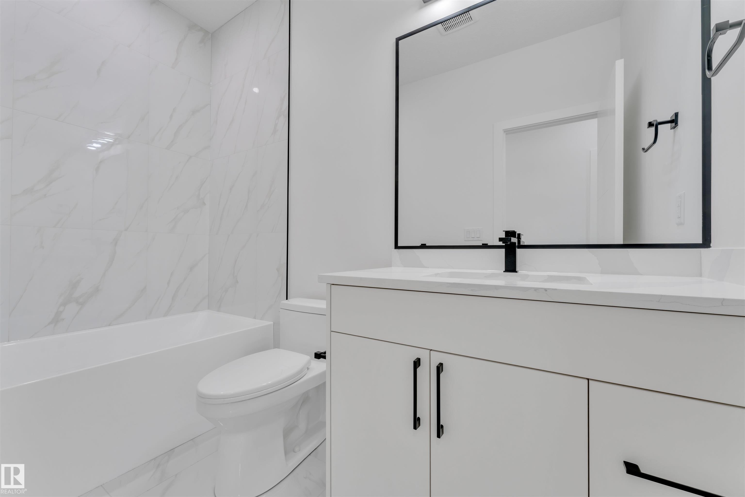 Photo 48 at 123 Lilac Close, Woodbend, Leduc