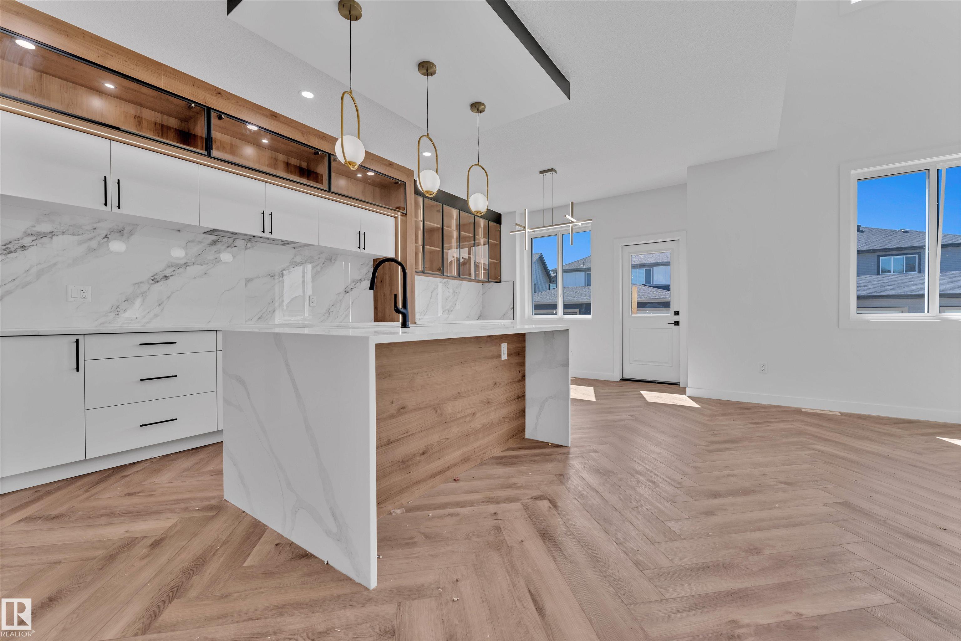 Photo 16 at 121 Lilac Close, Woodbend, Leduc