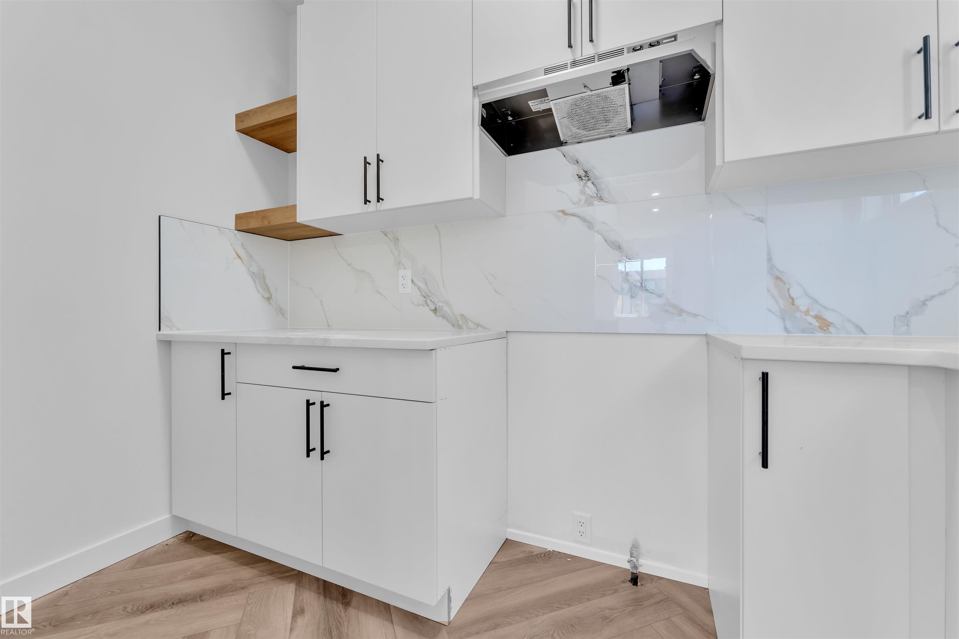 Photo 19 at 121 Lilac Close, Woodbend, Leduc