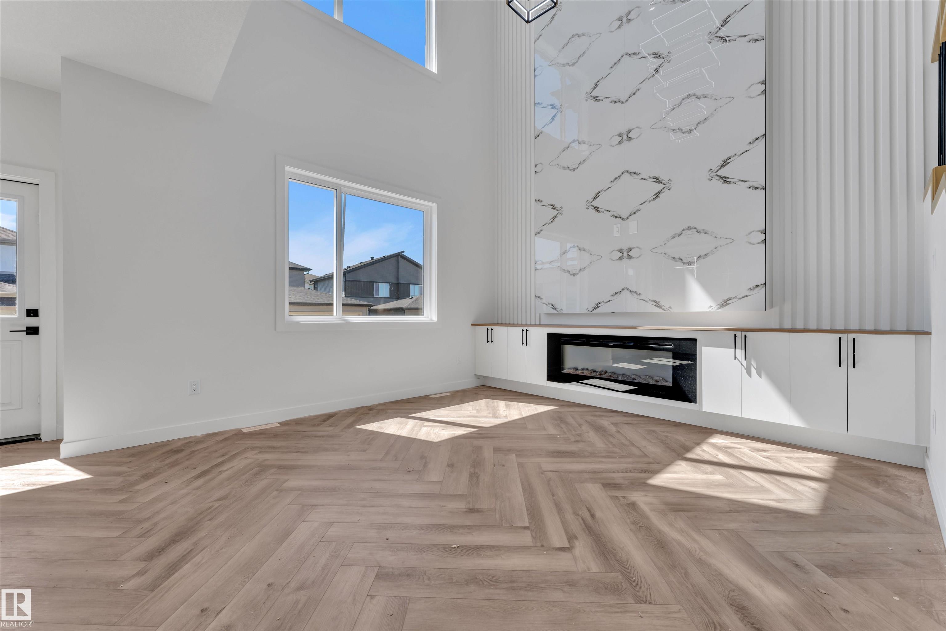 Photo 23 at 121 Lilac Close, Woodbend, Leduc